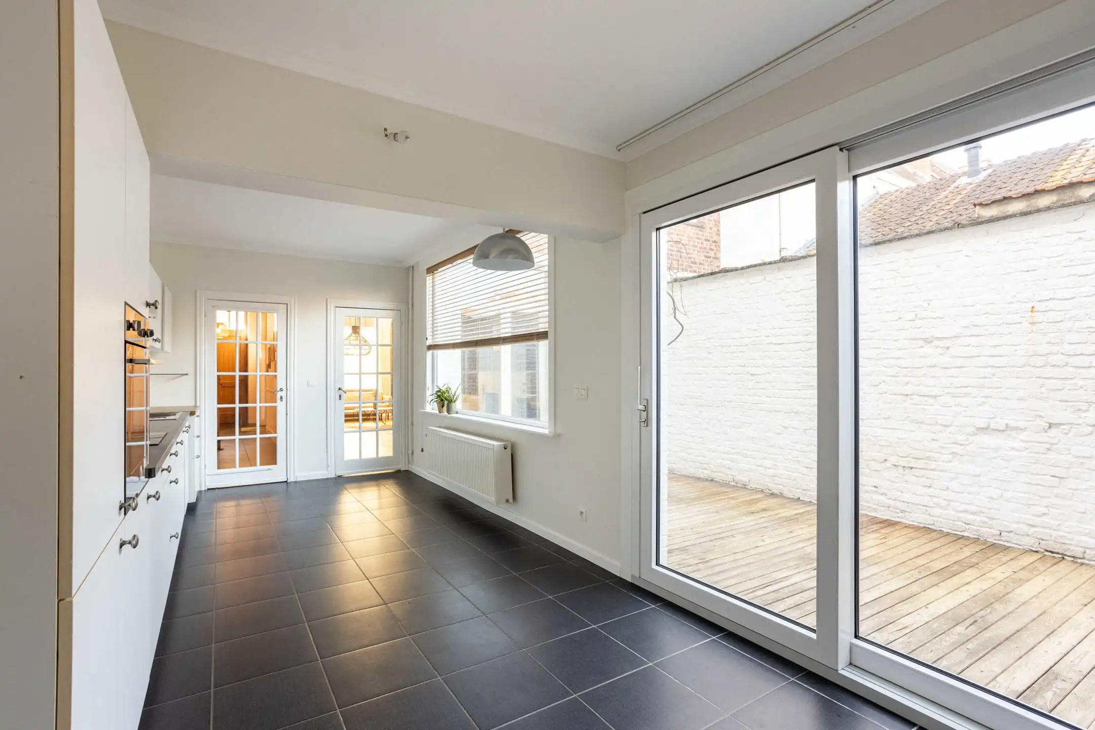 Stijlvolle art-deco herenwoning in een gegeerde straat  foto 11