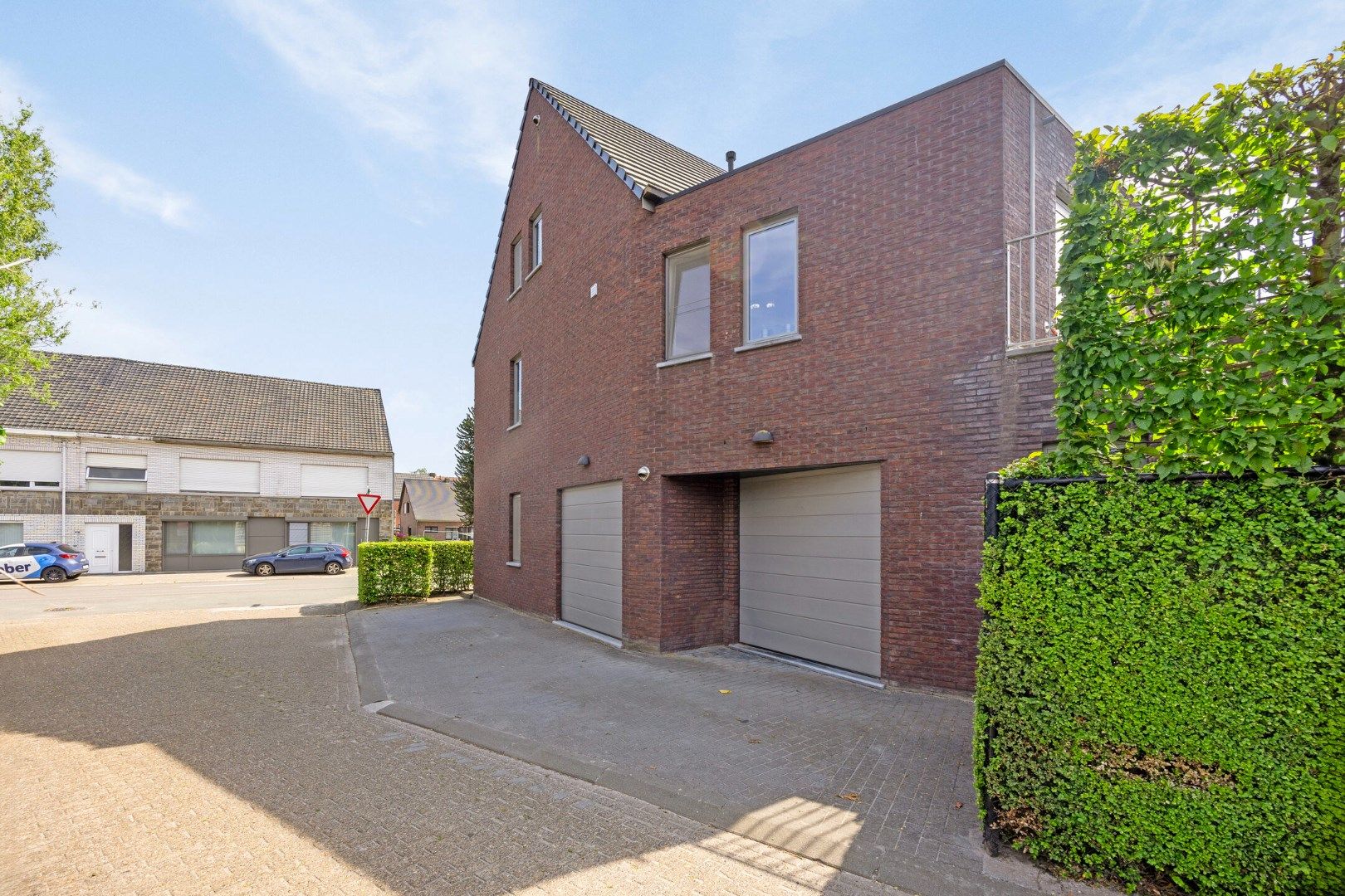 Zeer ruime & energiezuinige duplex met 4 slpks, mooi terras en garage te Ginderbuiten ! foto 23