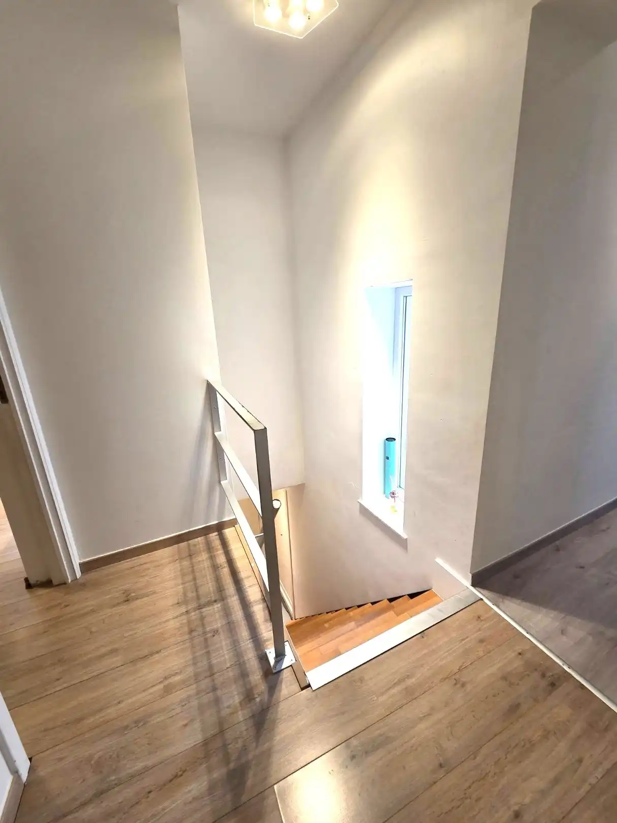 Woning met ruime garage. foto 15