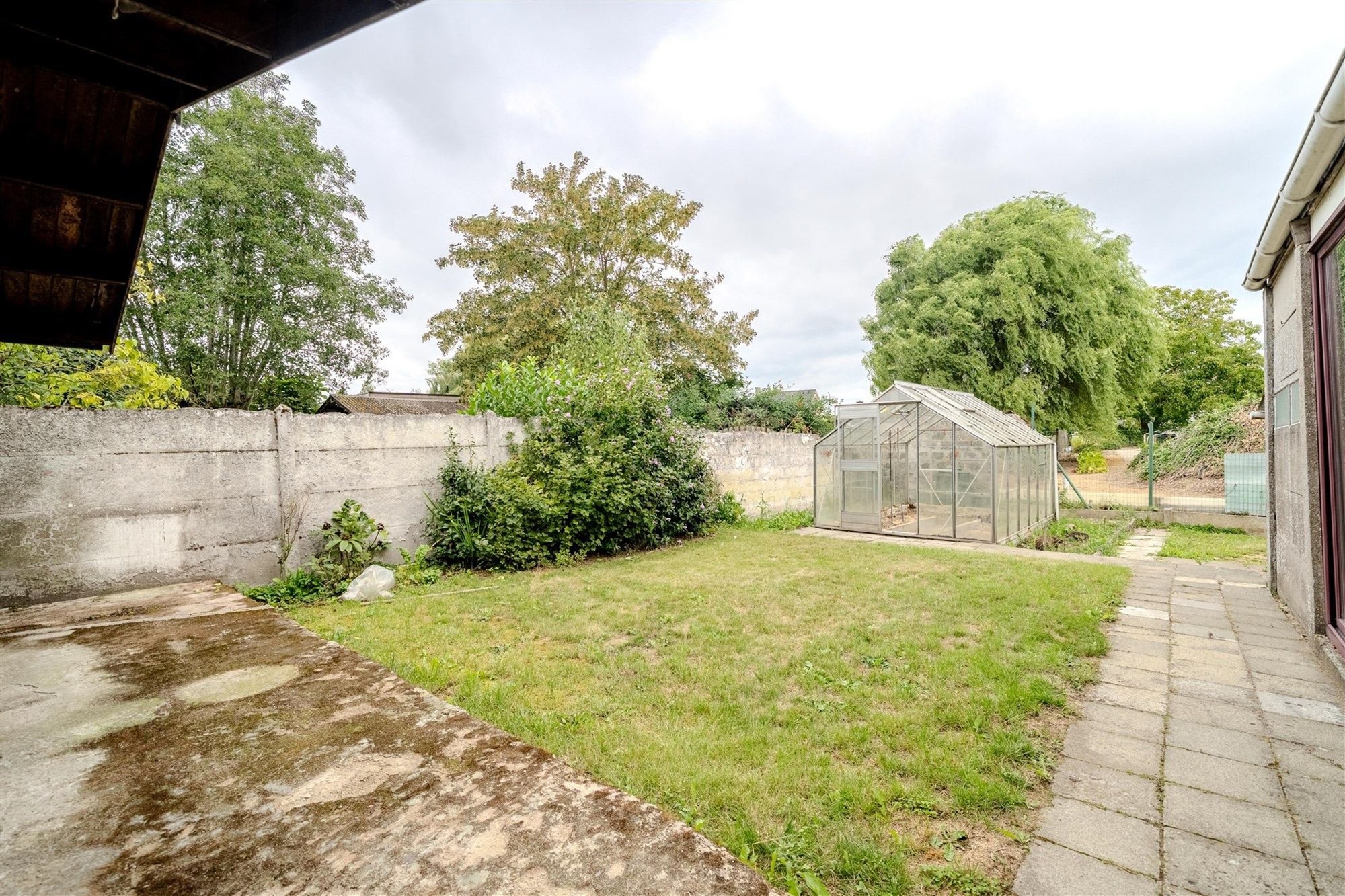Vrijstaande woning met bijgebouw foto 25