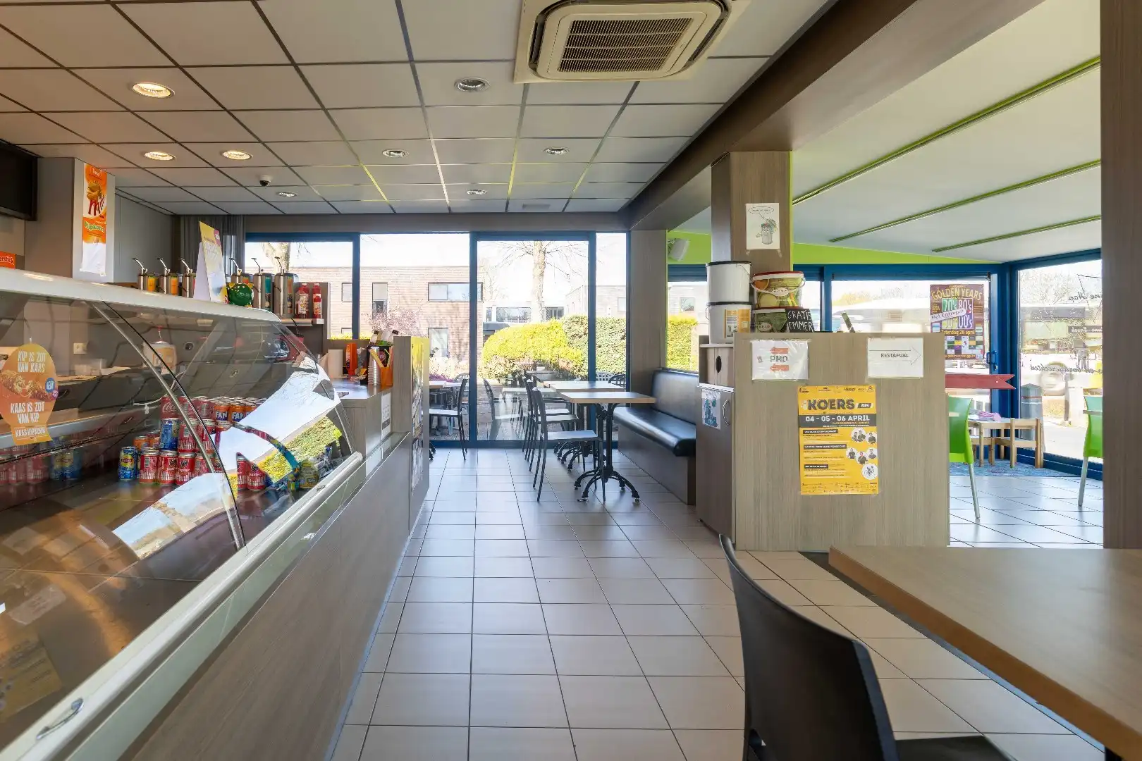 PUUR FRITUUR, uiterst goed gelegen met woonst en parking! foto 12