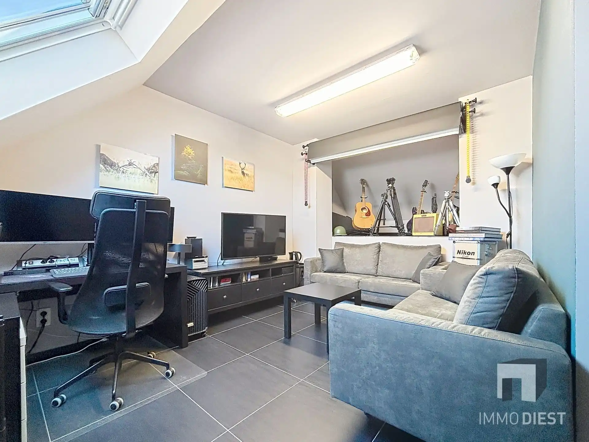 Hip wonen in alle rust: energiezuinige split-levelwoning in Zoerle-Parwijs. foto 29