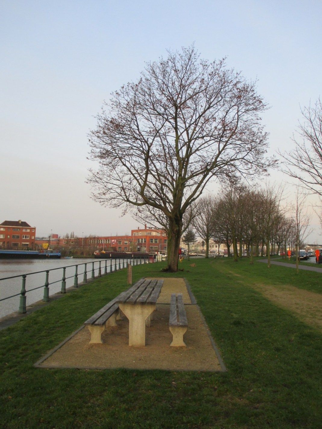 Eigentijds appartement op toplocatie. foto 16