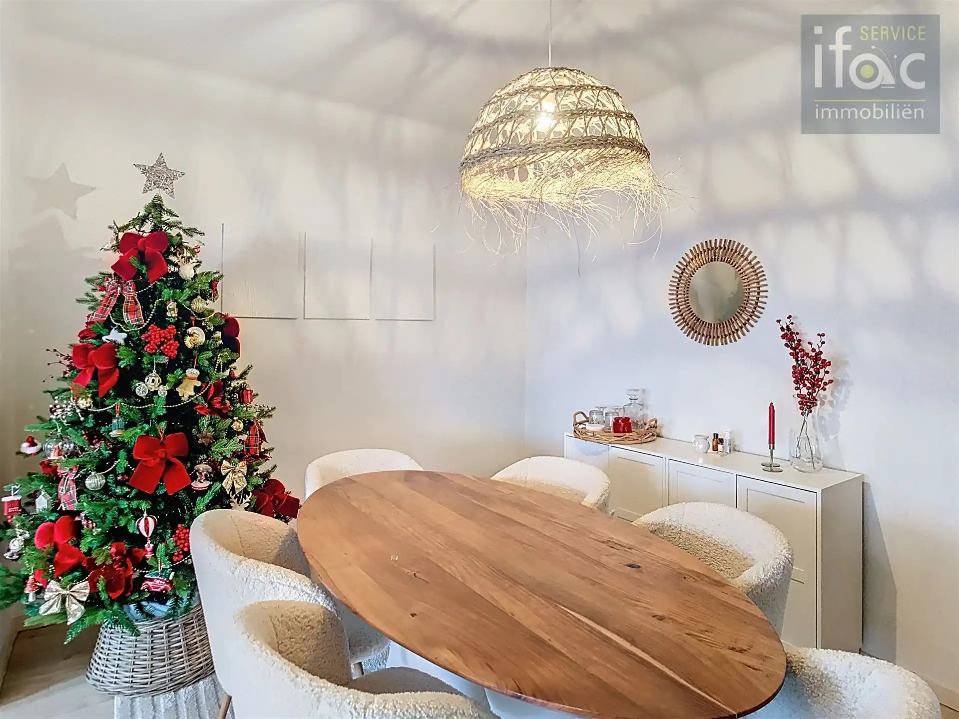 Mooi appartement met terras in een klein gebouw. foto 2