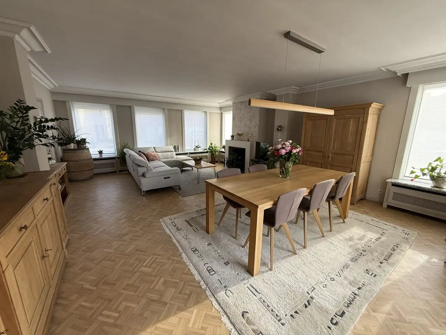 Halfopen bebouwing in centrum van Emelgem met zuiders gerichte tuin, 5 slaapkamers en EPC label C  (geen renovatieverplichting) foto 2