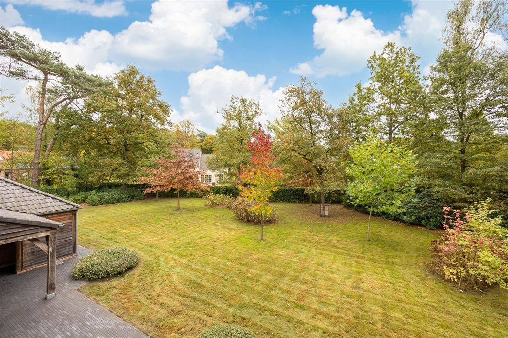 Prachtige manoirvilla met tijdloze allure en een elegante architectuur in Hof ter Linden foto 21