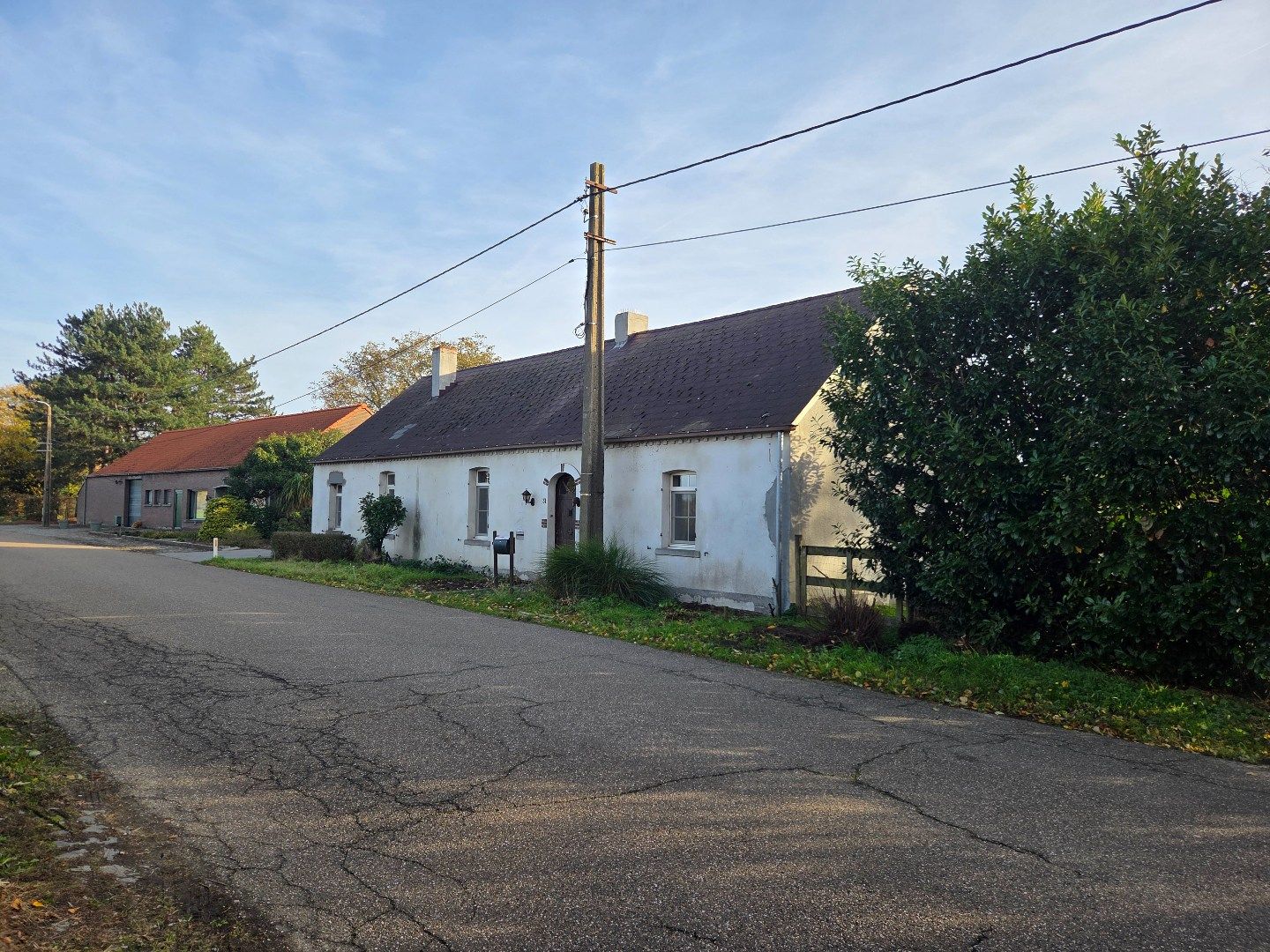 Woning met 3 slpks, schuur met 3 stallen en weiland op 2.288 m² nabij Geel-centrum ! foto 37