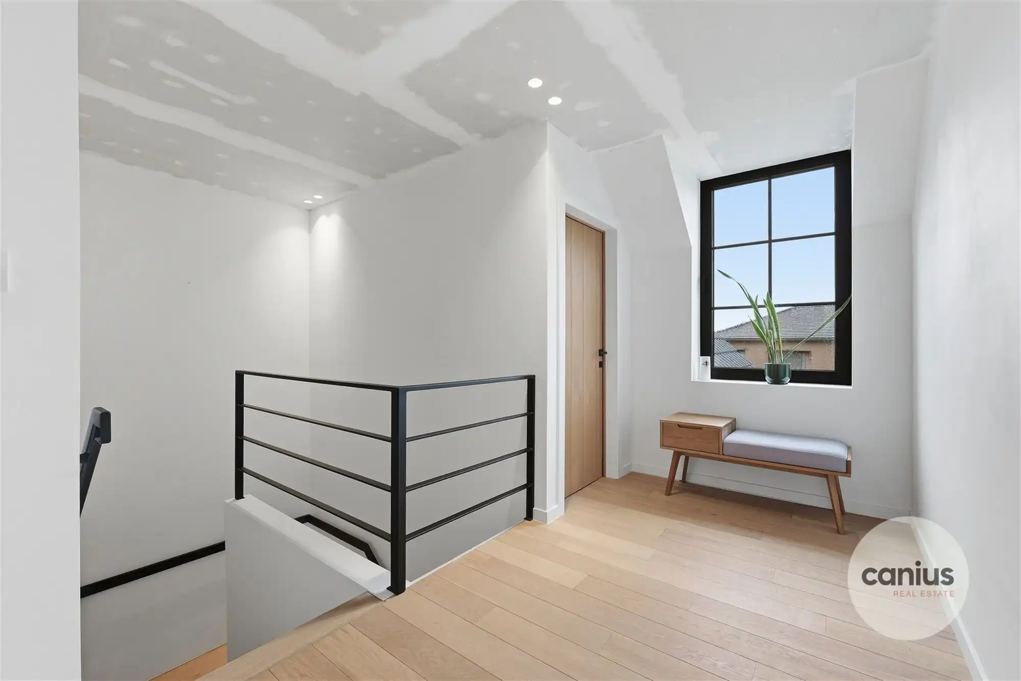 UITZONDERLIJKE WONING MET ZWEMBAD – MOGELIJKHEID ZELFSTANDIG BEROEP foto 14