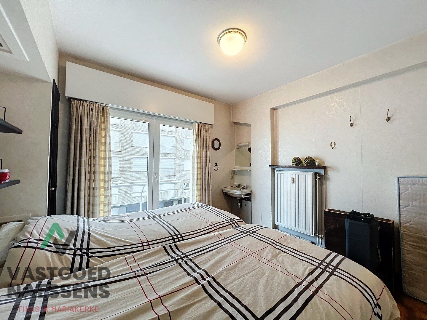 Instapklaar hoek-appartement met 3 SLPK en zicht op zee foto 17