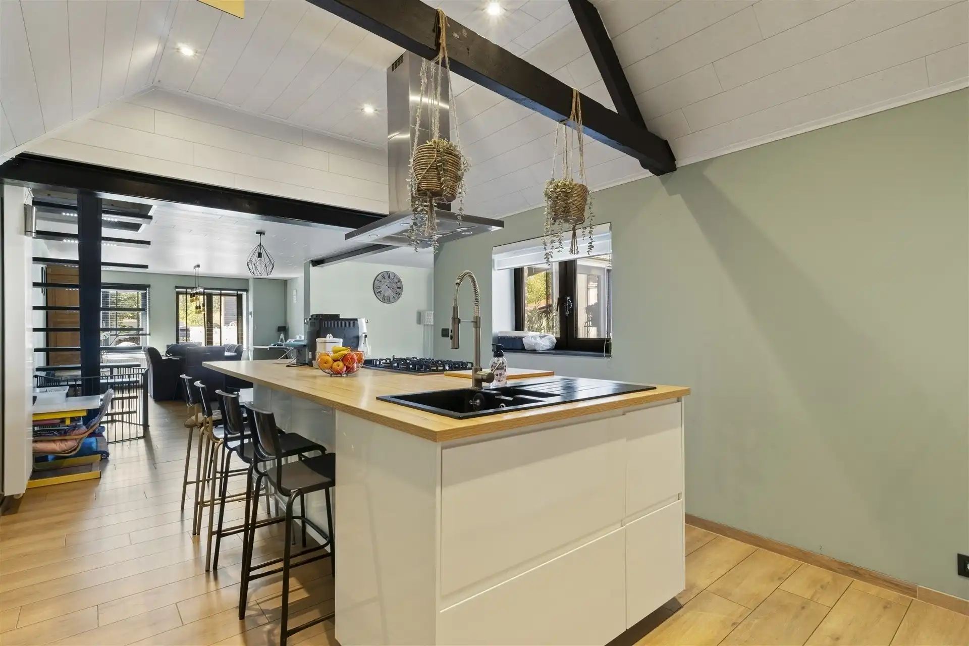 Leuke, open bebouwing op 1341m² grond.  foto 8