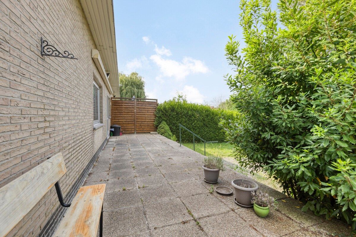 Charmante bungalow op ruim perceel van 15a in Vliermaalroot foto 17