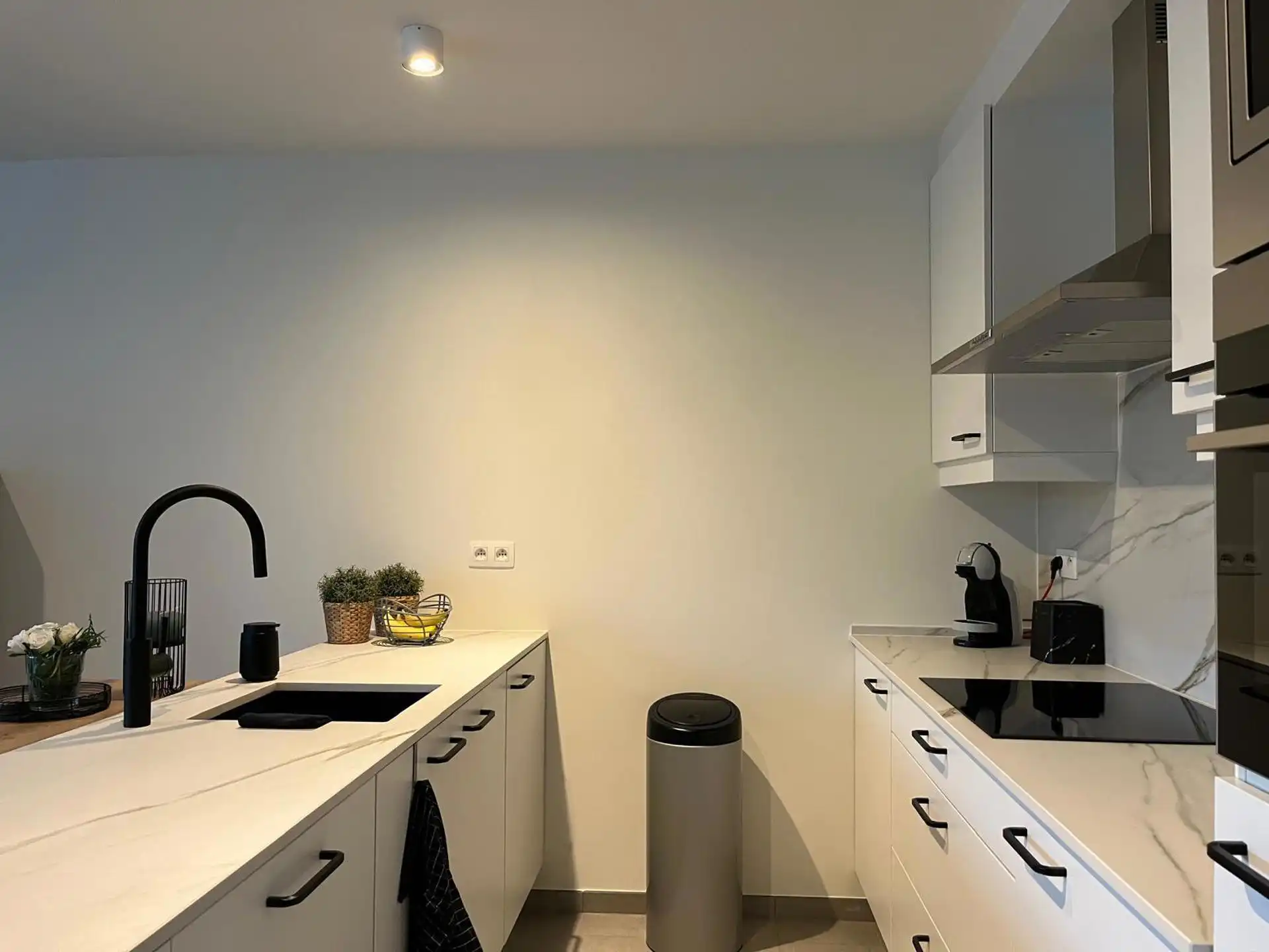 Gelijkvloers appartement met gezellig tuintje foto 4