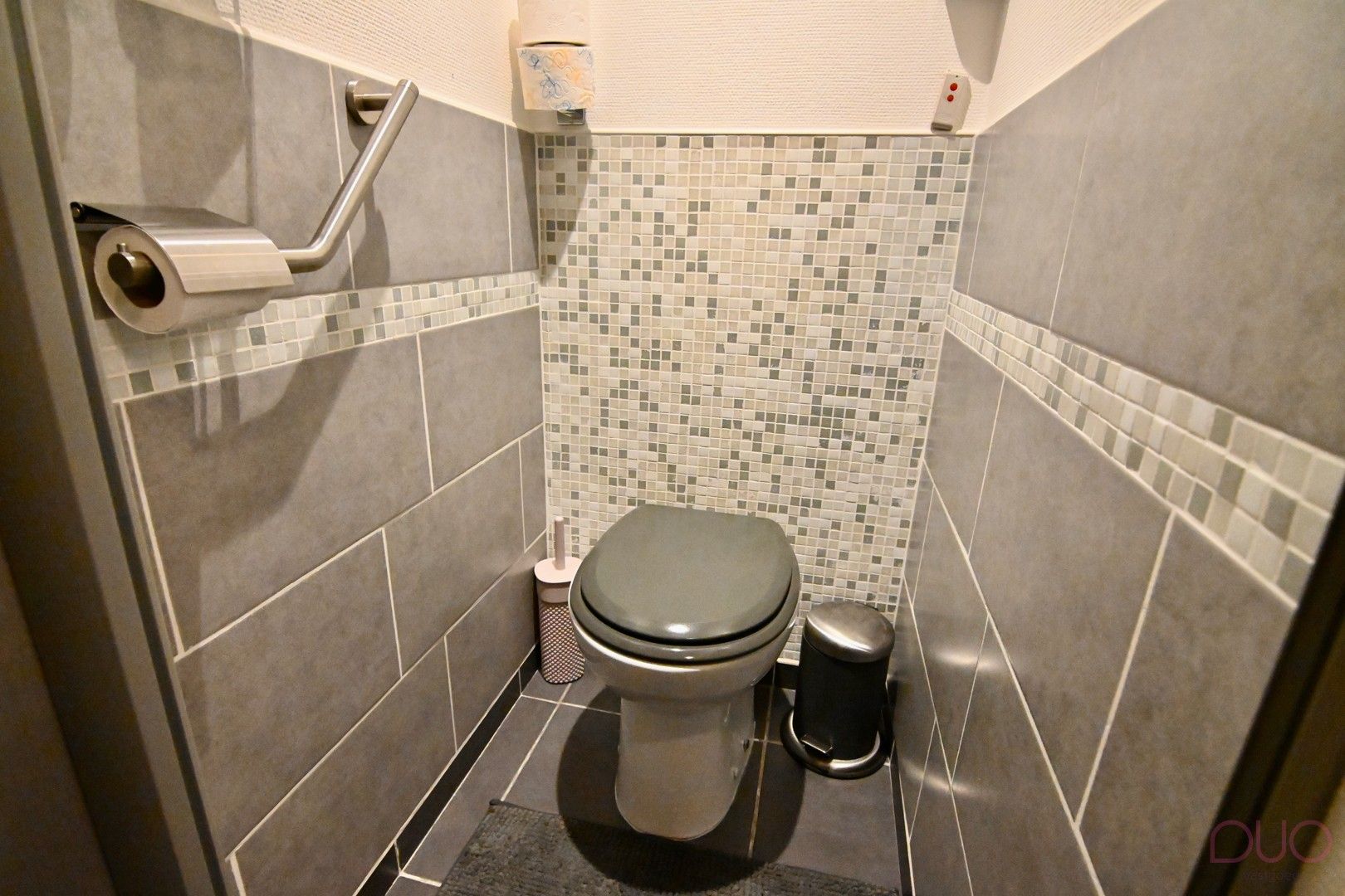 Stijlvol wonen vlak bij zee – volledig gerenoveerd gelijkvloers 3 slaapkamer appartement in de statige Warschaustraat foto 18