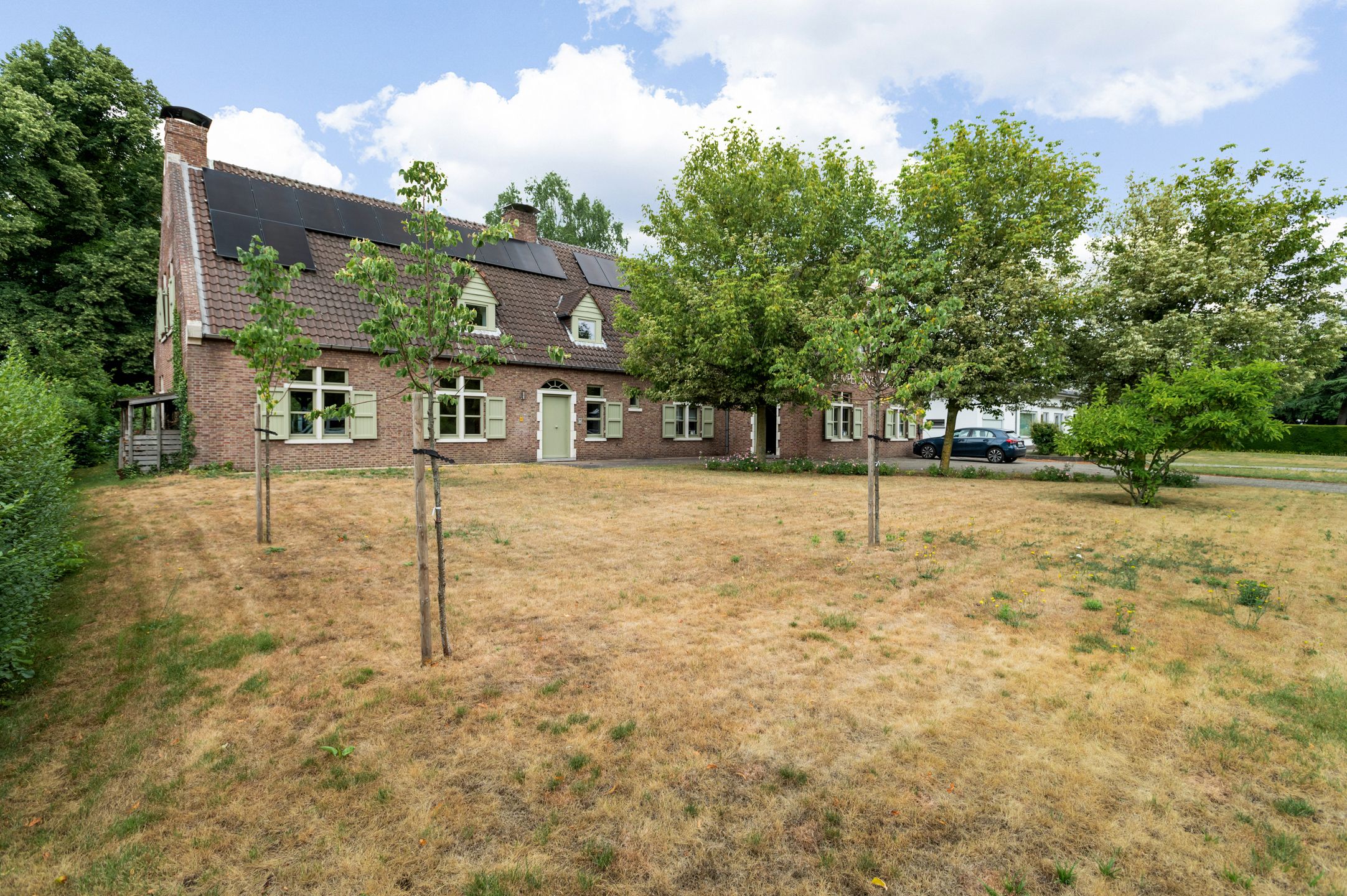 ()=>{if(producerUpdateValueVersion(node),producerAccessed(node),node.value===ERRORED)throw node.error;return node.value} Parklaan 113 - 2300 Turnhout
