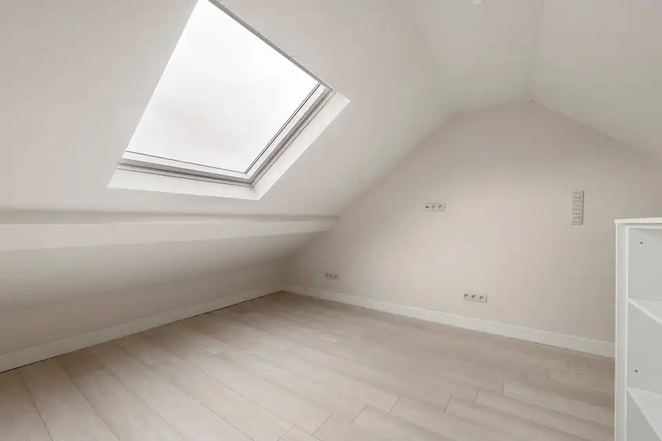 EXCLUSIEF HERENHUIS MET LUXUEUZE AFWERKING IN HET HART VAN SINT-TRUIDEN foto 27