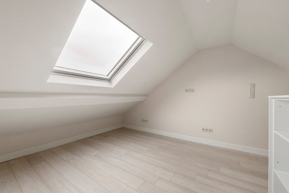 EXCLUSIEF HERENHUIS MET LUXUEUZE AFWERKING IN HET HART VAN SINT-TRUIDEN foto 27