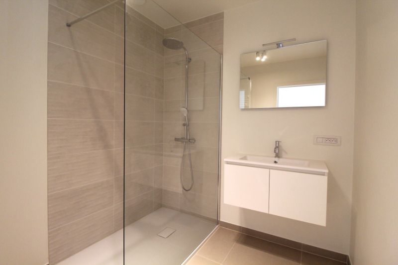 Modern en lichtrijk appartement in Tielt foto 7