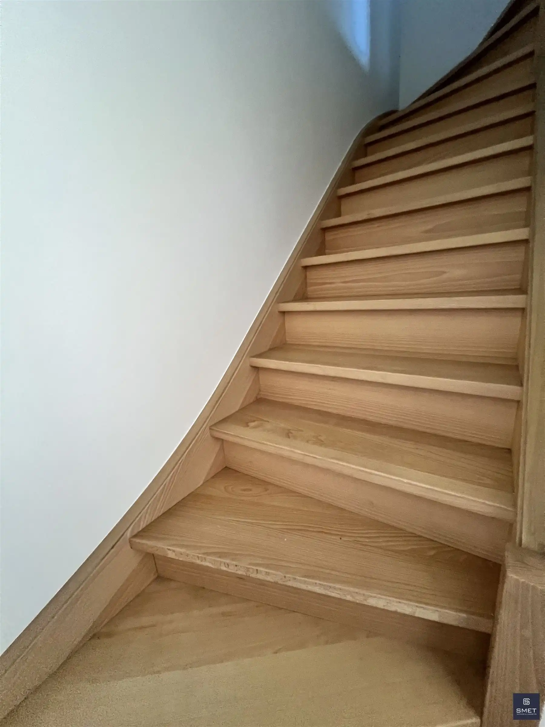 RUIM DUPLEX APPT. MET 2 SPKS, TERRAS EN GARAGE foto 13