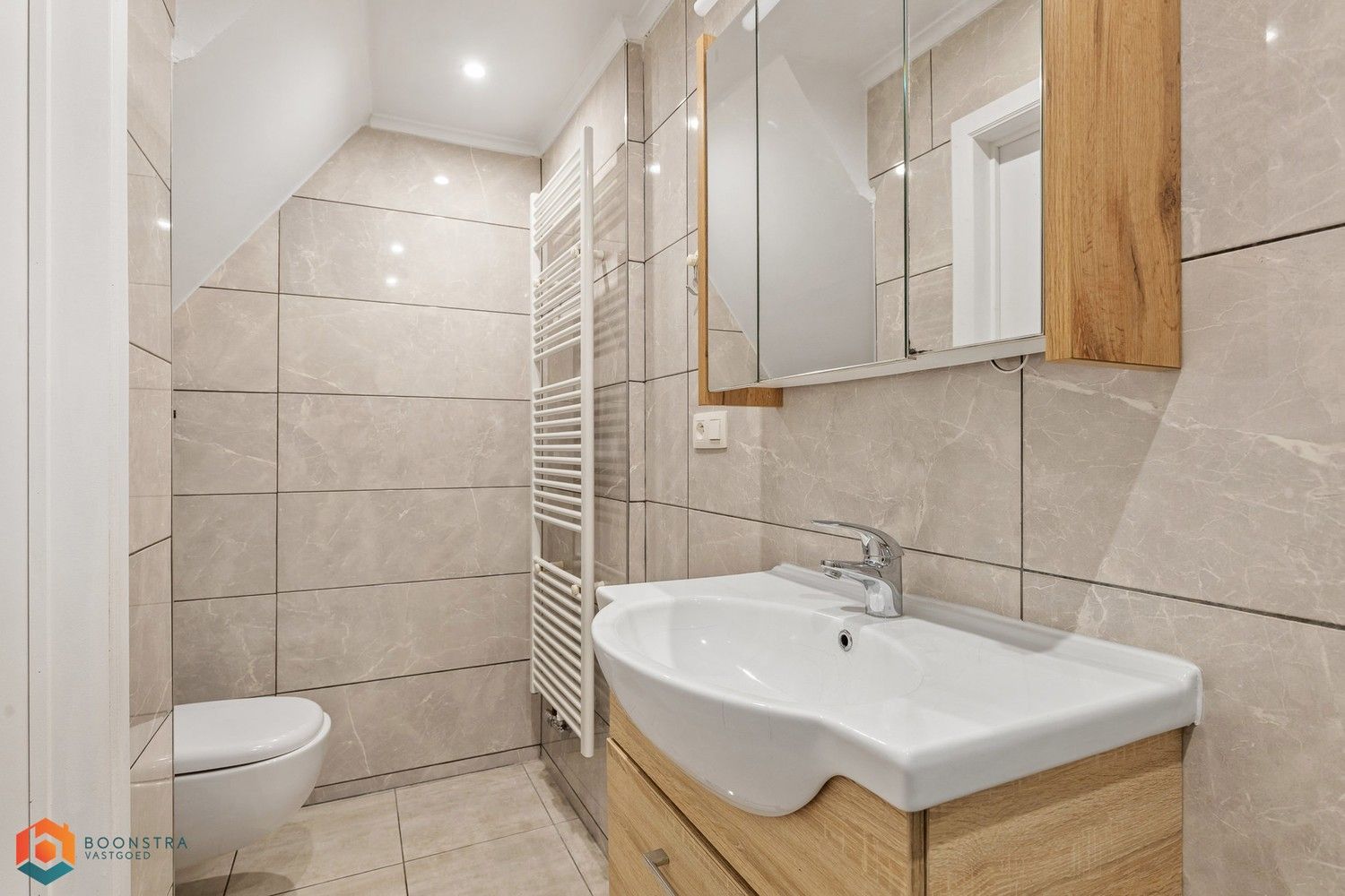 Instapklare woning met 4 slpkrs in Mechelen foto 14