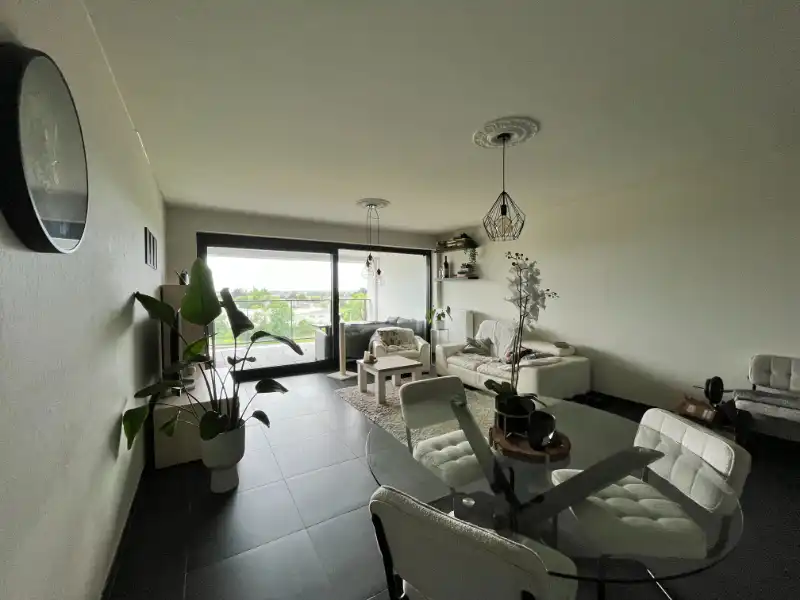 Appartement aan het water met zicht op de vaart inclusief garage foto 6