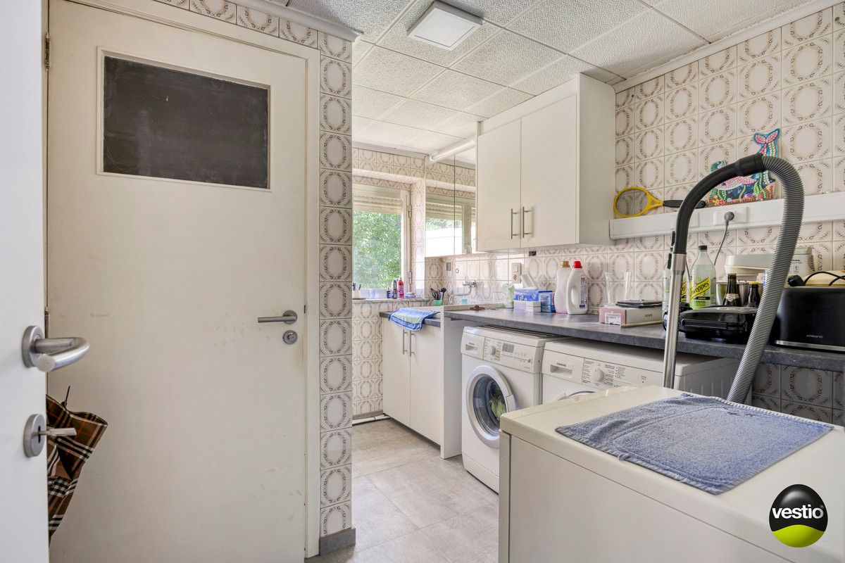 TIJDLOZE RUIME WONING MET 3 SLK OP 5A90CA NABIJ CENTRUM BEVERST. foto 13