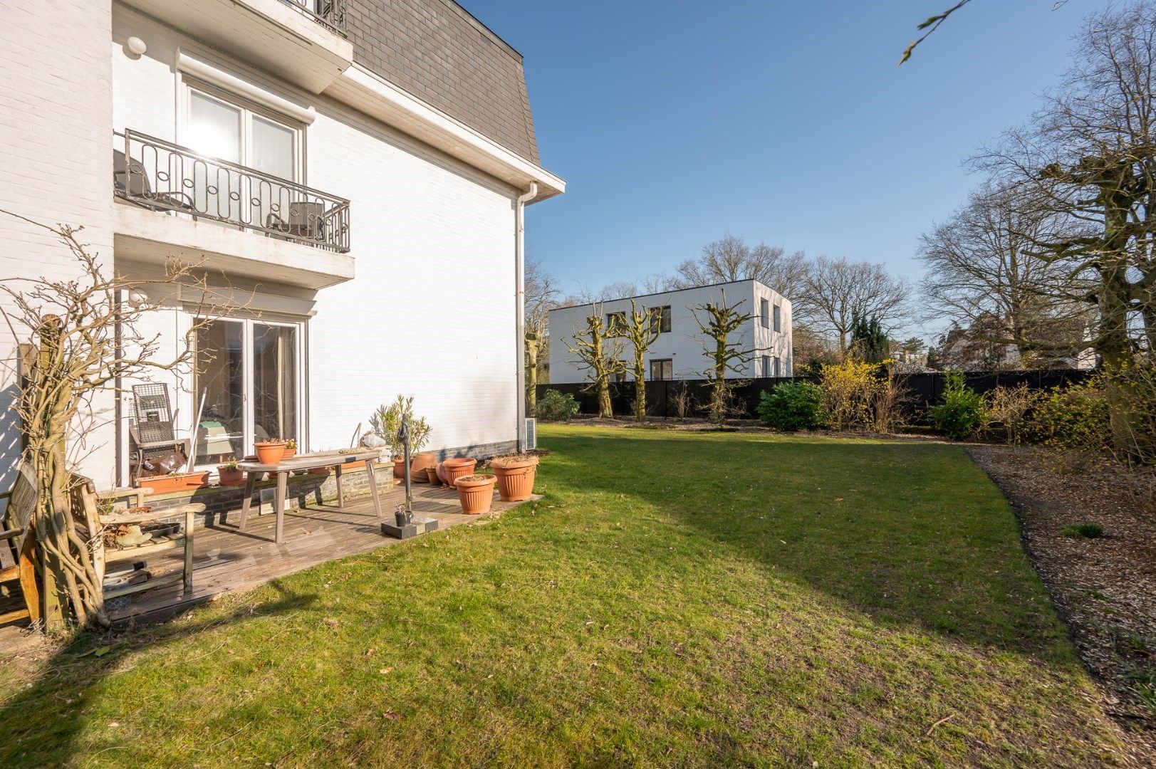 Ruim appartement (97m²) op centrale ligging foto 8