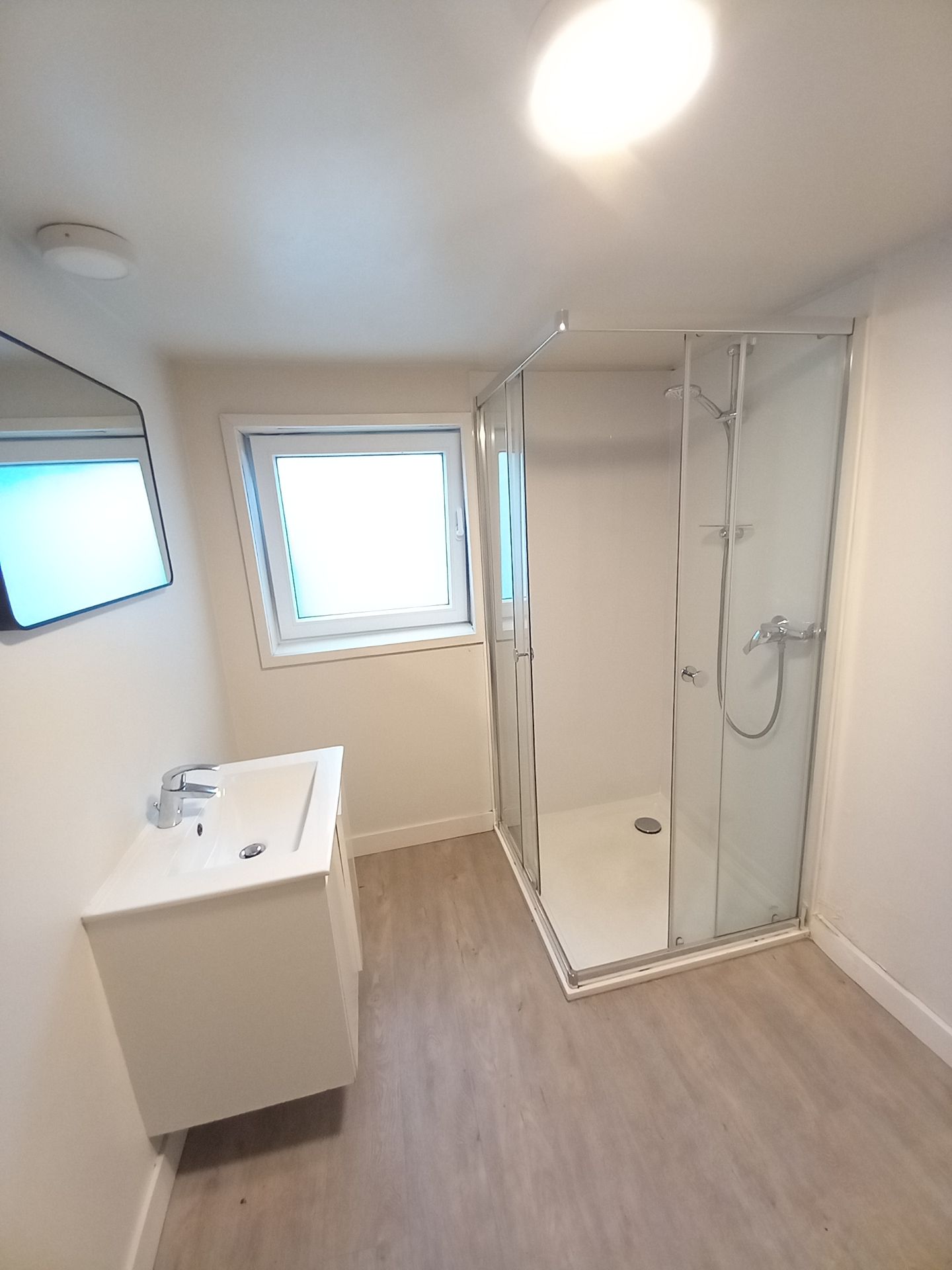 Ruime charmante woning aan de rand van Kortrijk foto 13