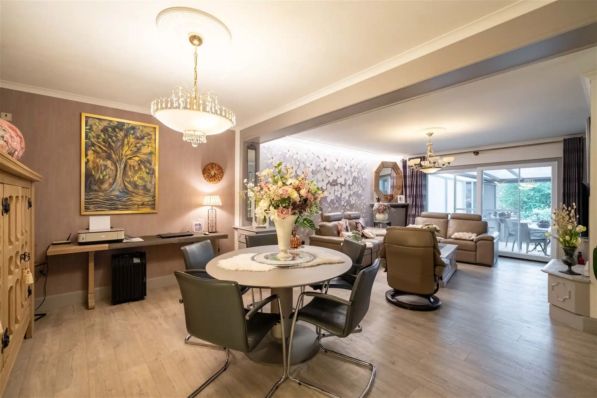 Prachtig handelspand met zaal en ruim appartement te koop! foto 47