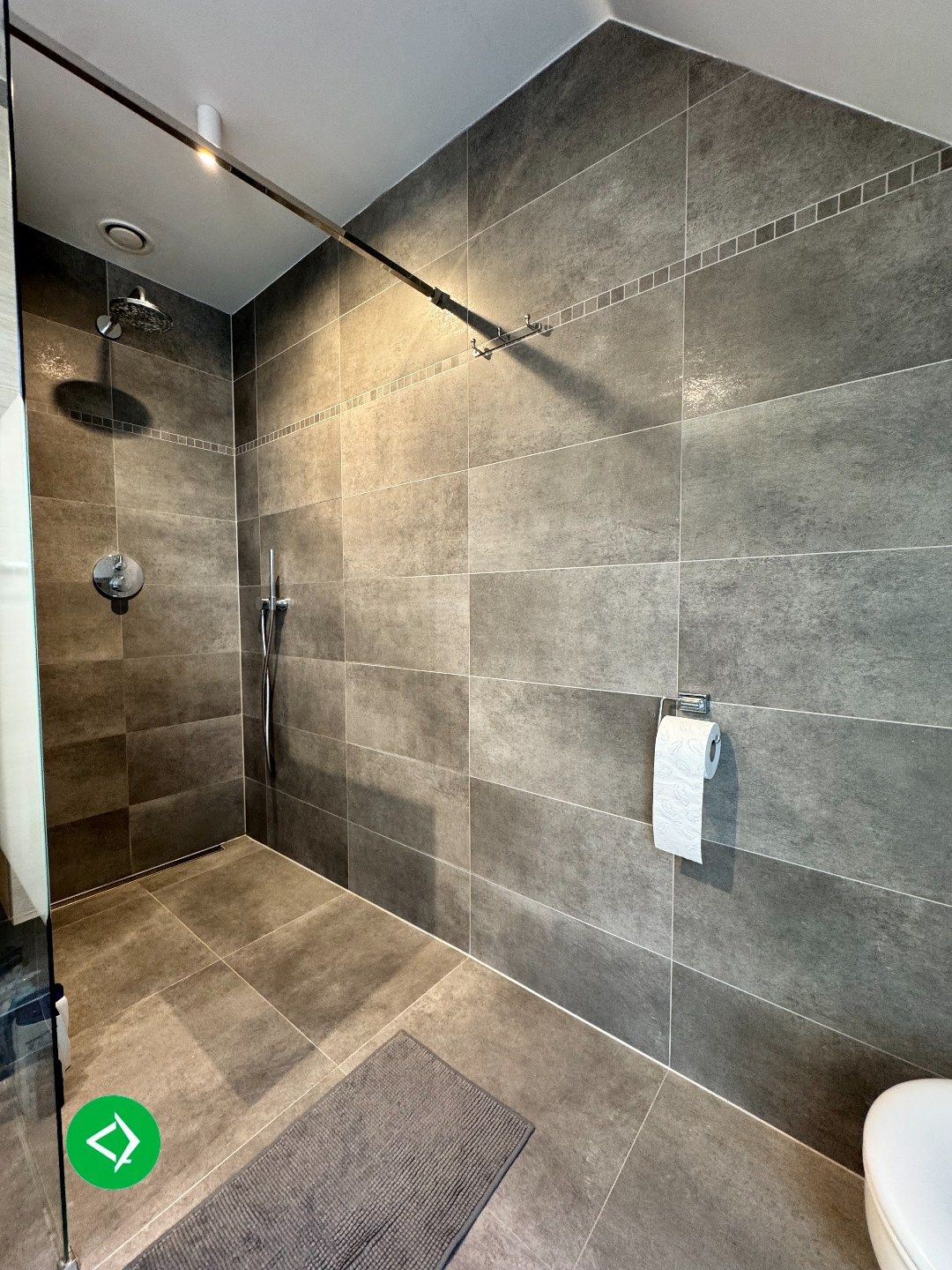Te huur: recente woning in rustige woonwijk te Diksmuide – beschikbaar vanaf 1 september foto 20