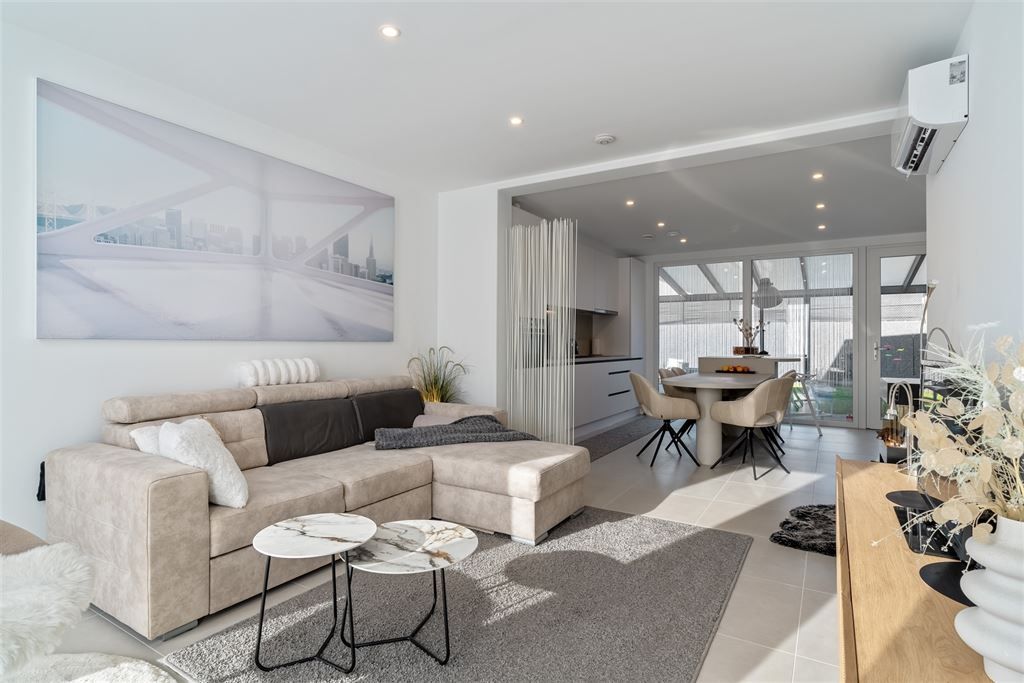 Volledig instapklare nieuwbouwwoning (2% registratie!) foto 24