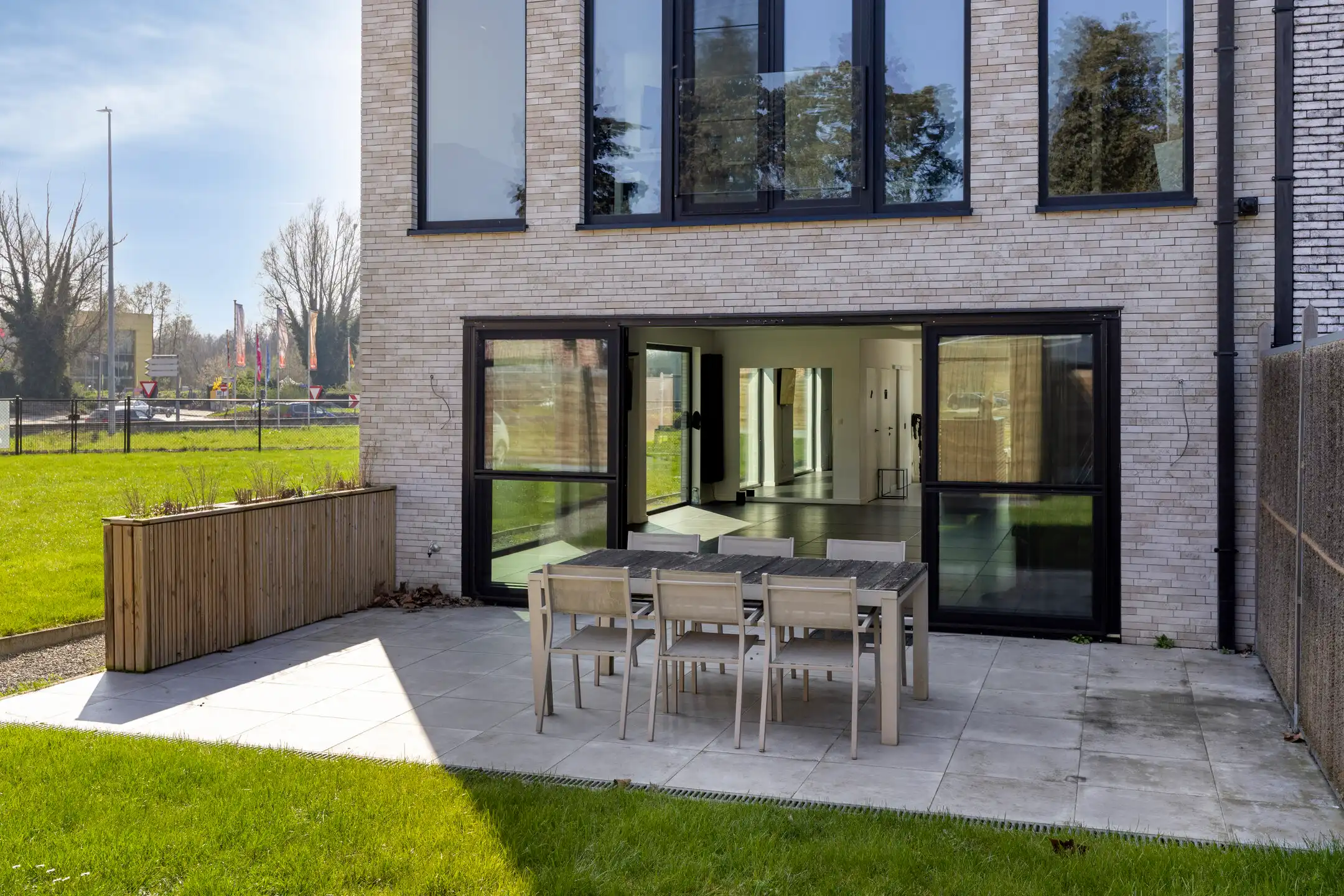 Multifunctionele praktijk met woonst te Mechelen - Zuid foto 9