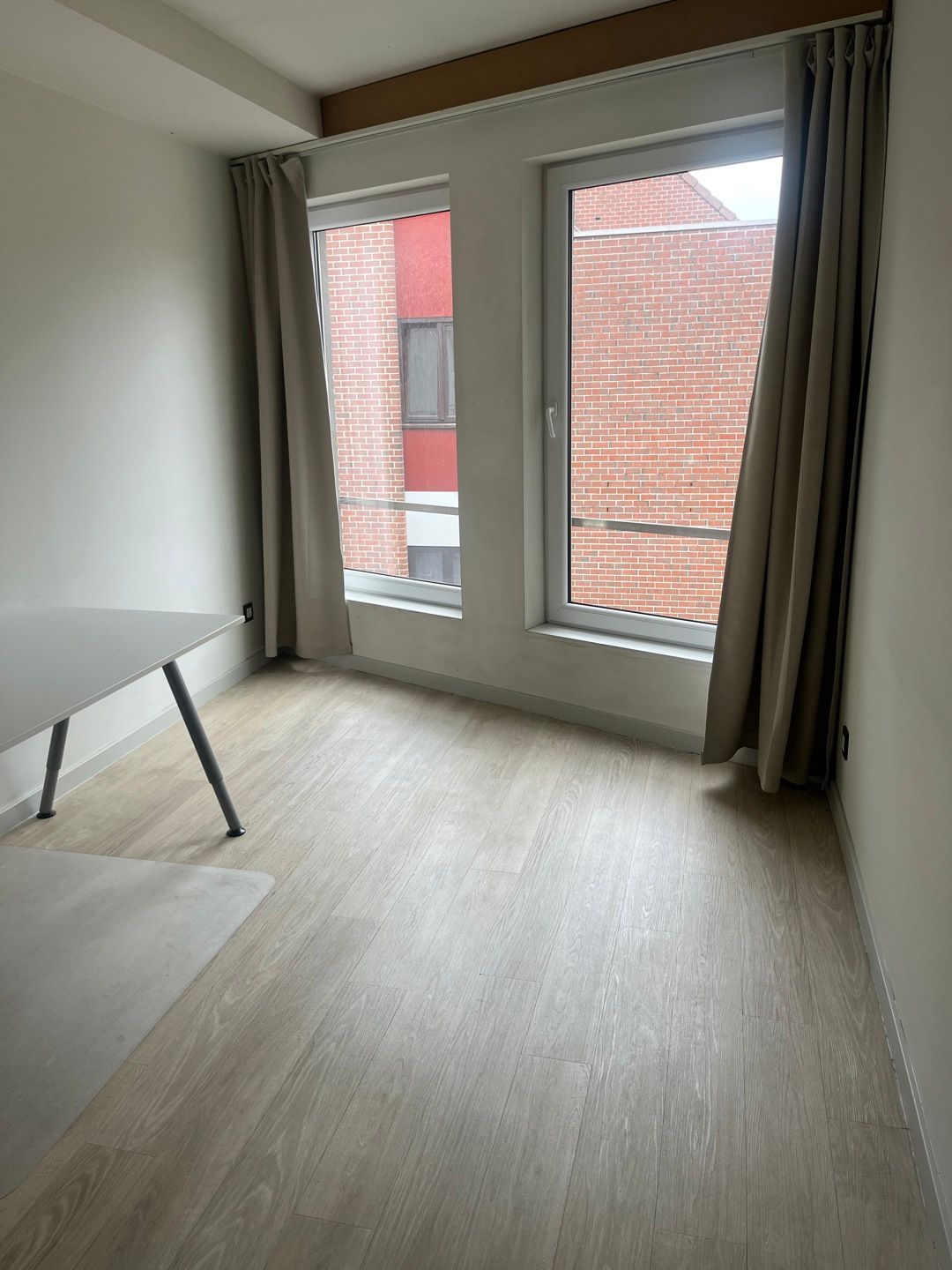 Instapklare studentenkamer met eigen badkamer op top ligging foto 2