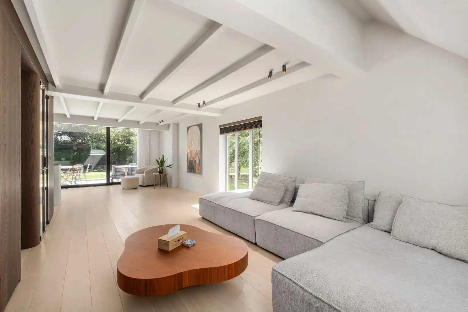Exclusief gerenoveerde villa in een rustige doodlopende straat nabij het centrum van Knokke foto 9