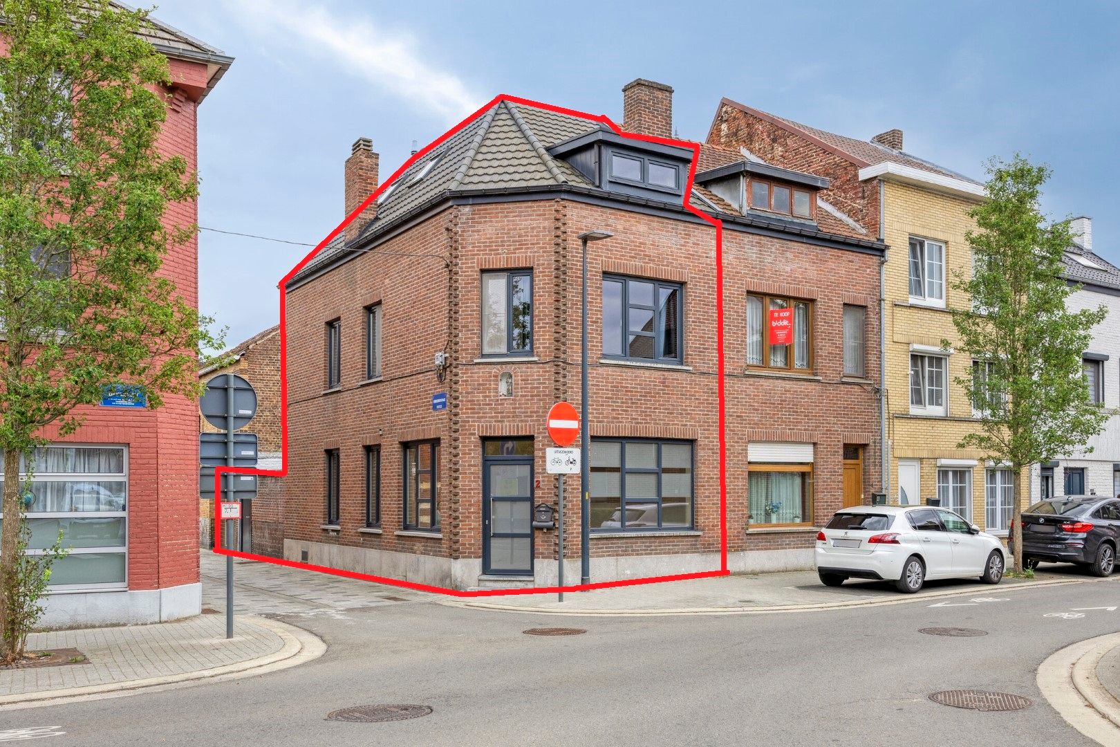 ()=>{if(producerUpdateValueVersion(node),producerAccessed(node),node.value===ERRORED)throw node.error;return node.value} Luikerstraat 2 - 3700 Tongeren