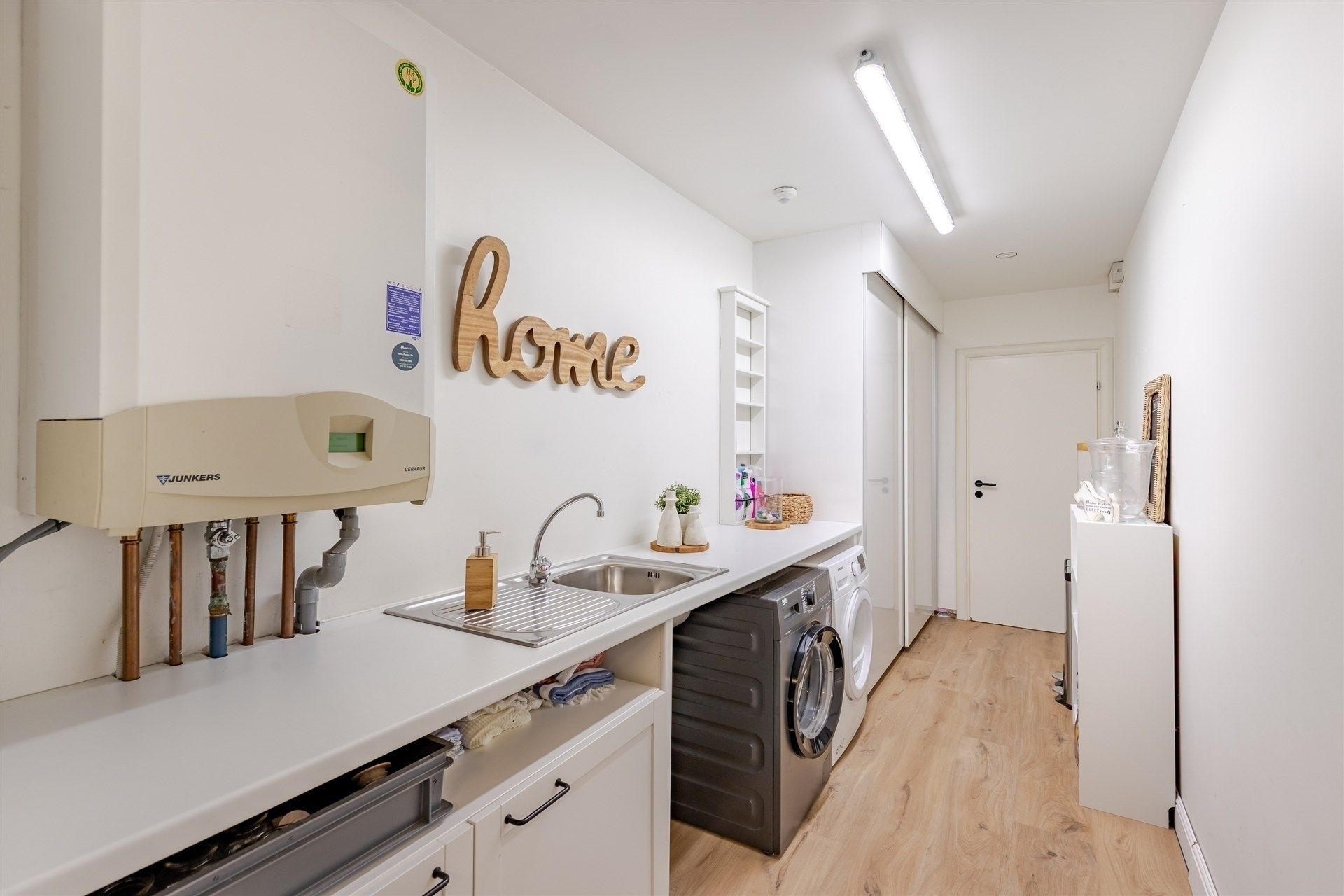 Super gezellige en instapklare woning met mooie tuin in Wichelen foto 15