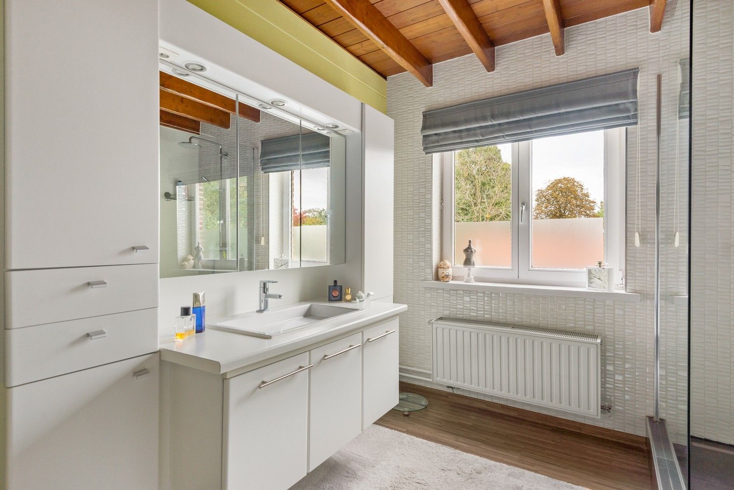 Instapklare woning met 3 slaapkamers en prachtige tuin te Walem foto 26