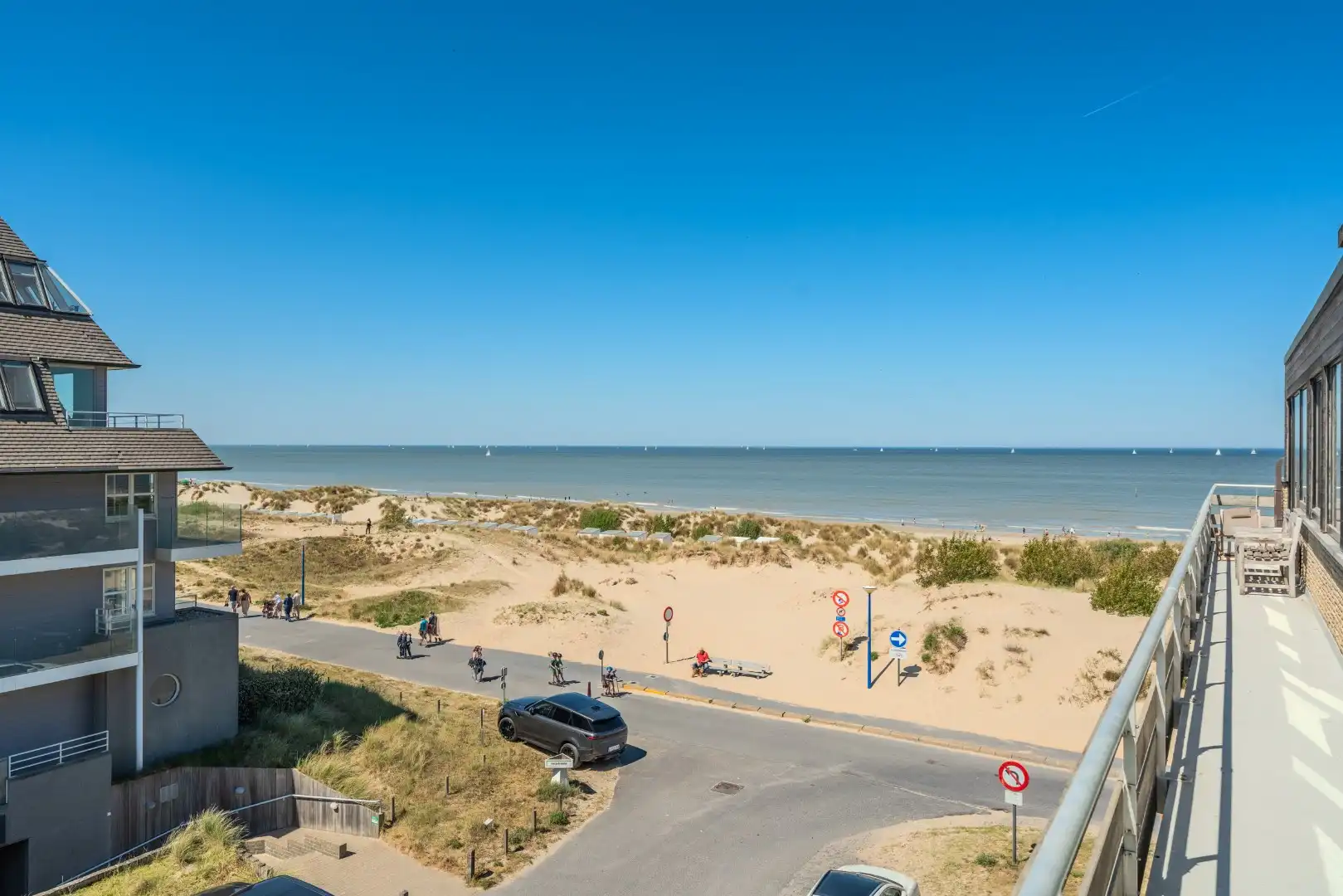 Exclusief appartement met adembenemend zeezicht te Groendijk – Oostduinkerke! foto 2