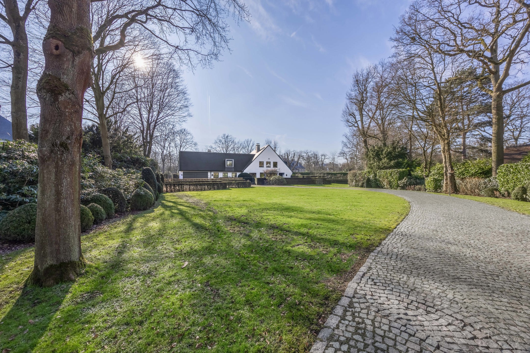 Op te frissen ruime villa op prachtig perceel op topligging! foto 43