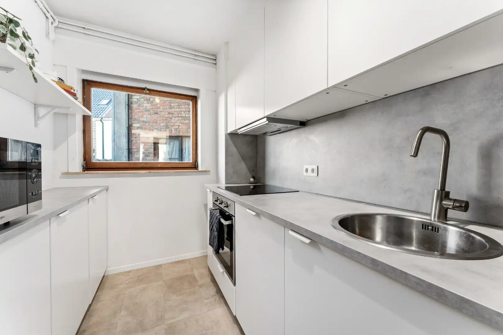 Appartement met 2 terrassen en een autostaanplaats foto 7