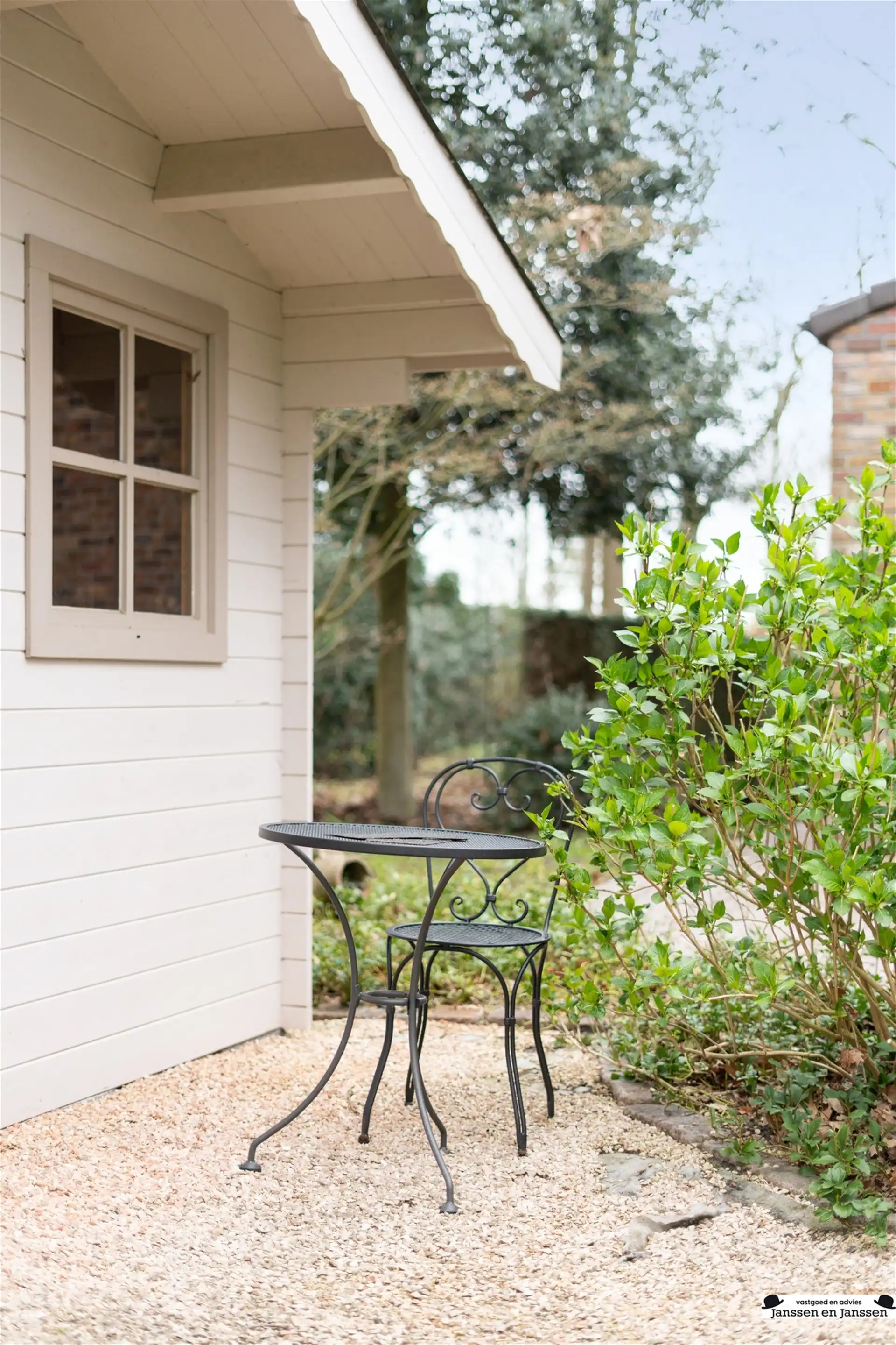 Karaktervolle villa op aan de Bredabaan te Gooreind  foto 23