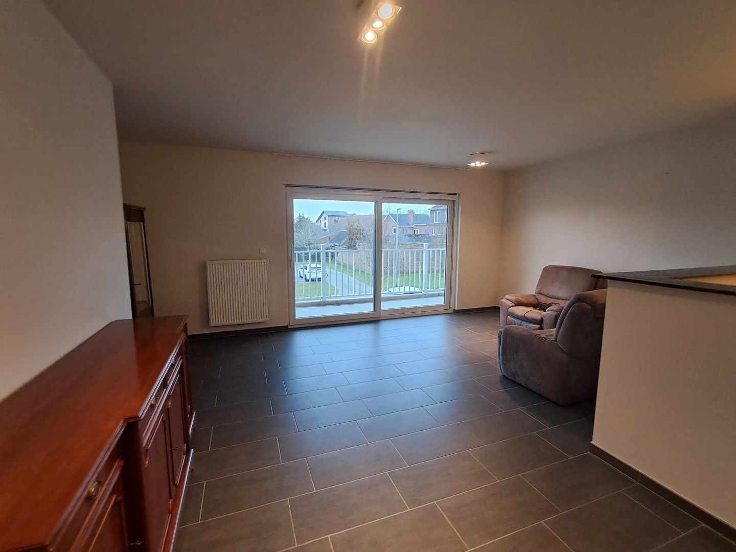 Leuk appartement te Sijsele! foto 2