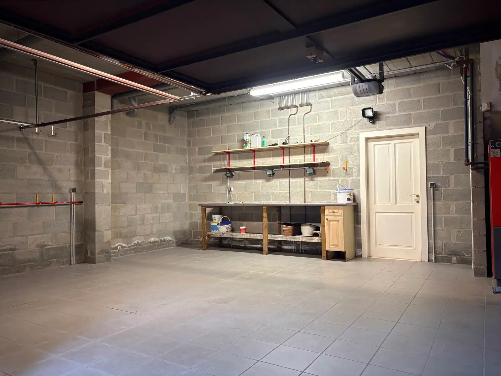 Ruime villa met 6 slaapkamers in groene omgeving foto 32