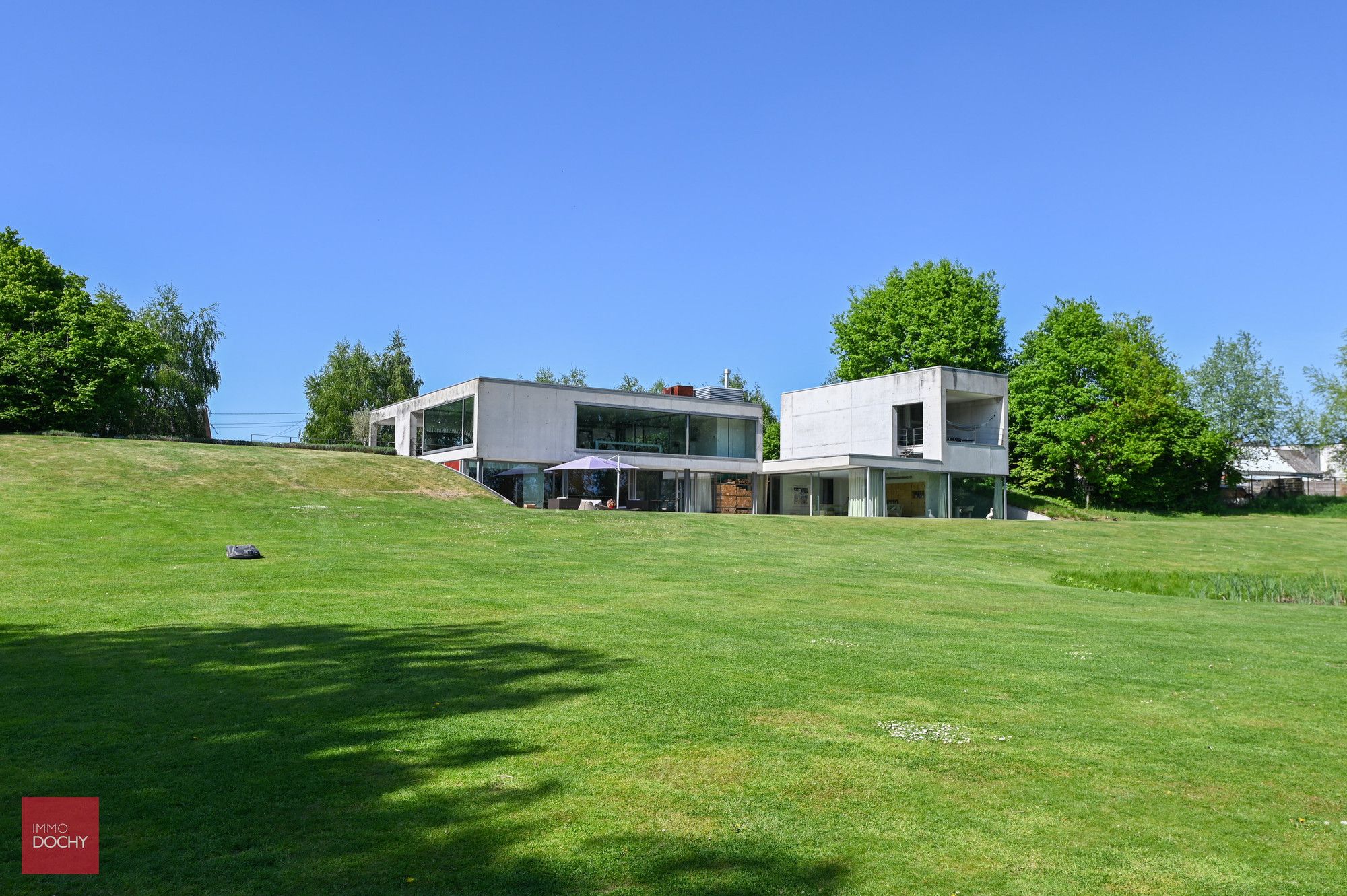 Uniek gelegen luxe-villa (palend aan oude leiearm) foto 3