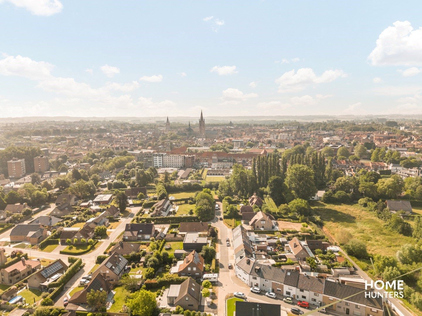 Te renoveren woning in het centrum van Ieper foto 3