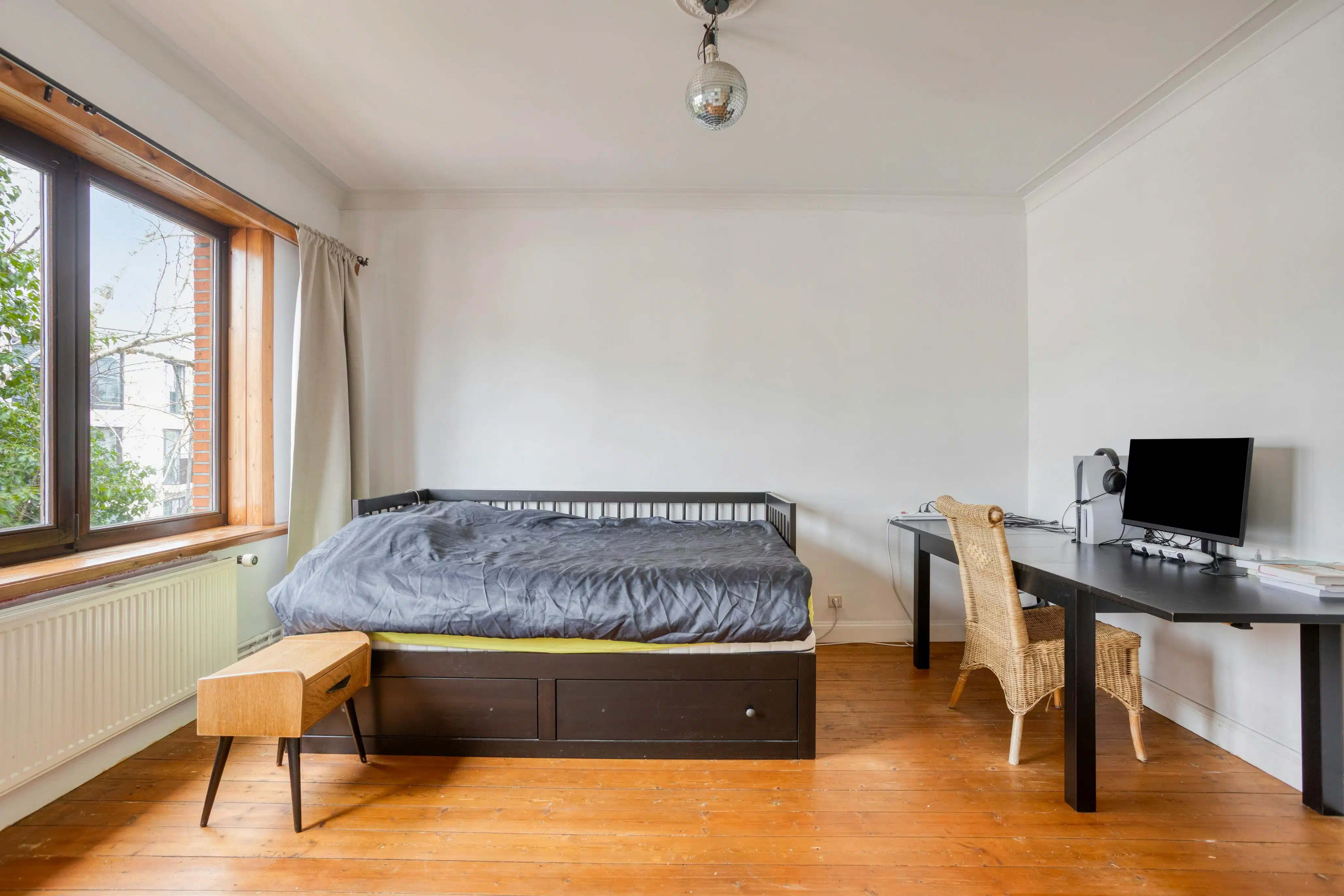 Karaktervolle woning met 6 slaapkamers te koop in Kontich foto 33