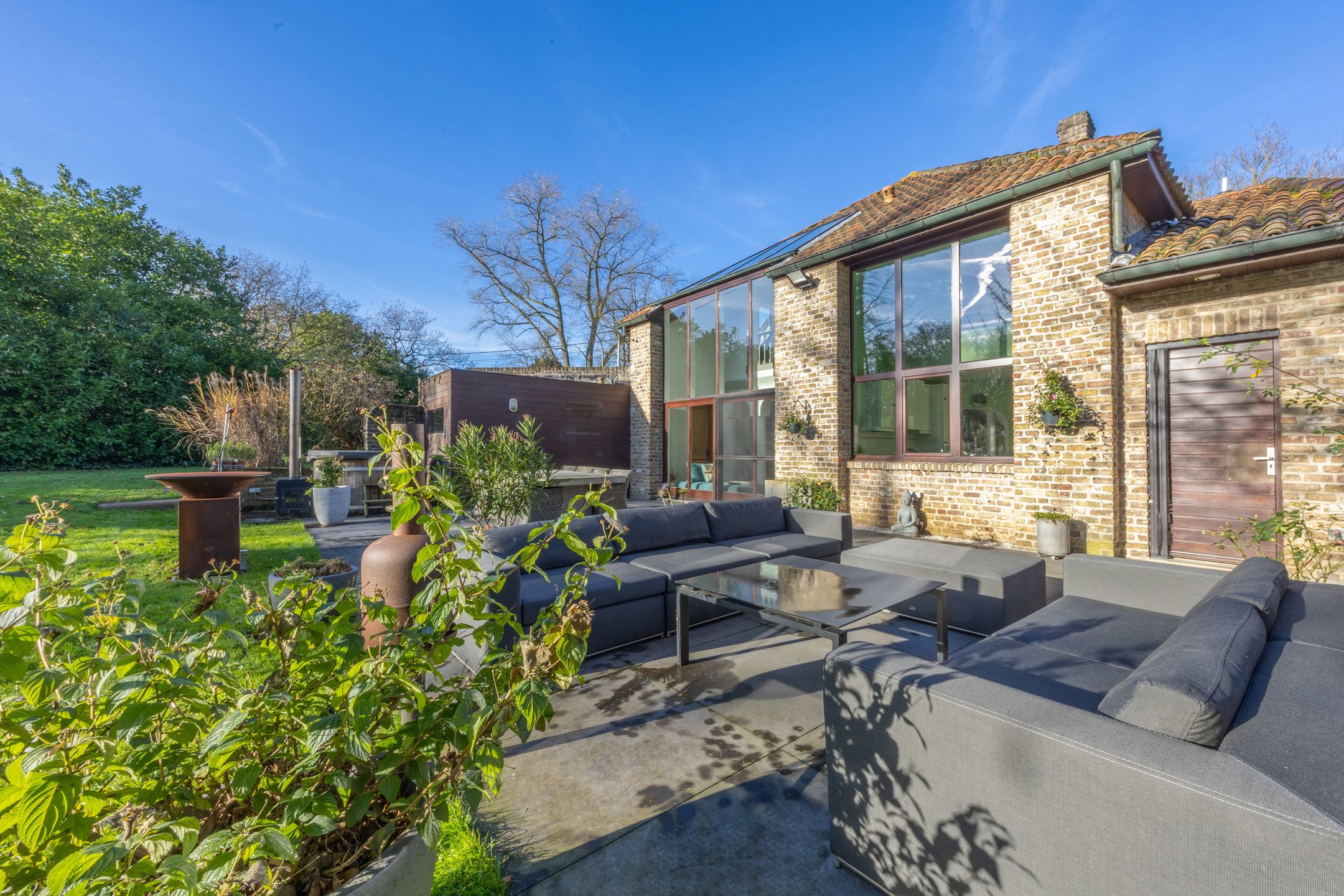 Unieke woning met prachtige tuin en veel privacy foto 20