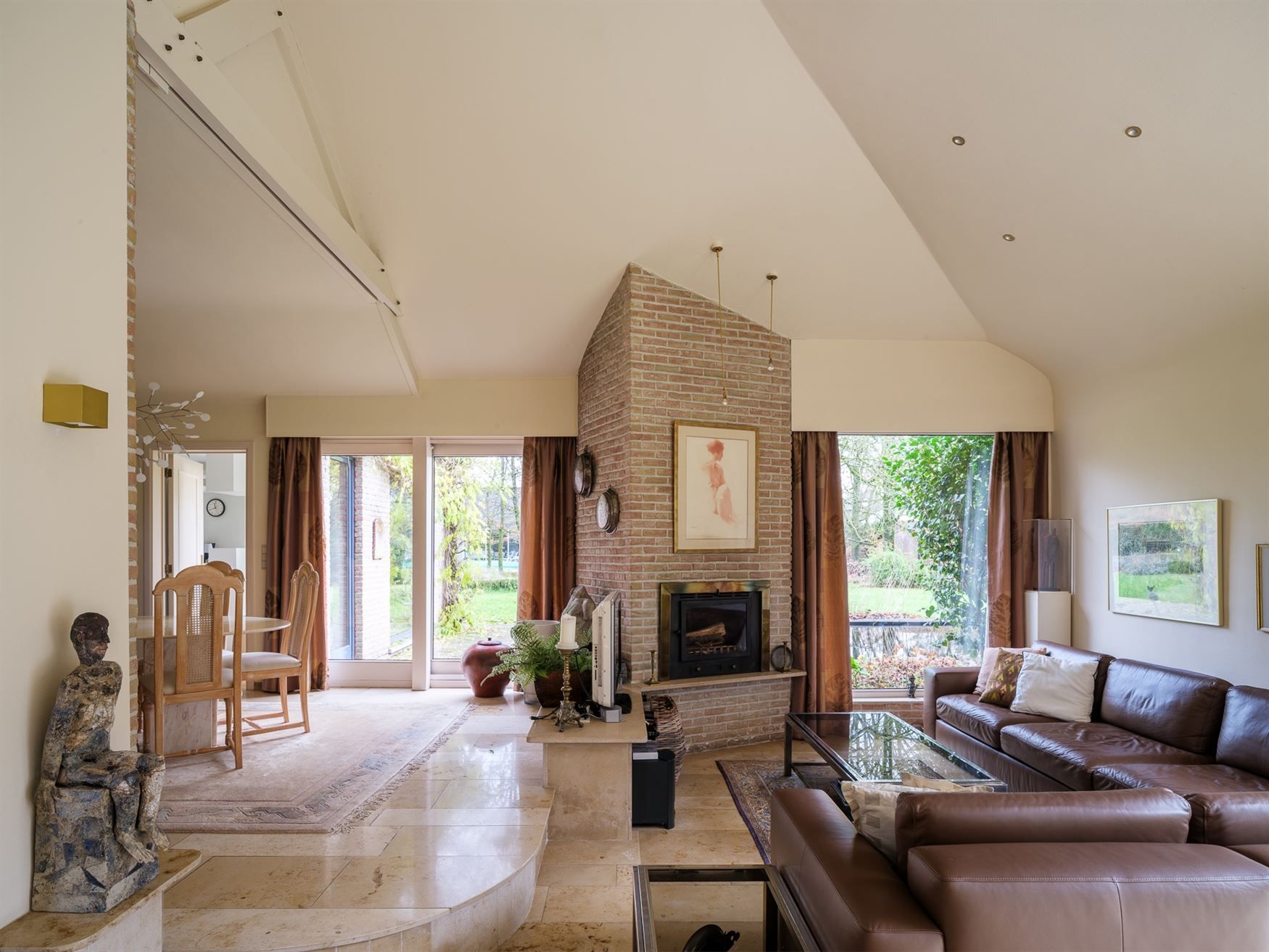 Unieke villa met prachtige tuin op een perceel van 2.764 m². foto 8