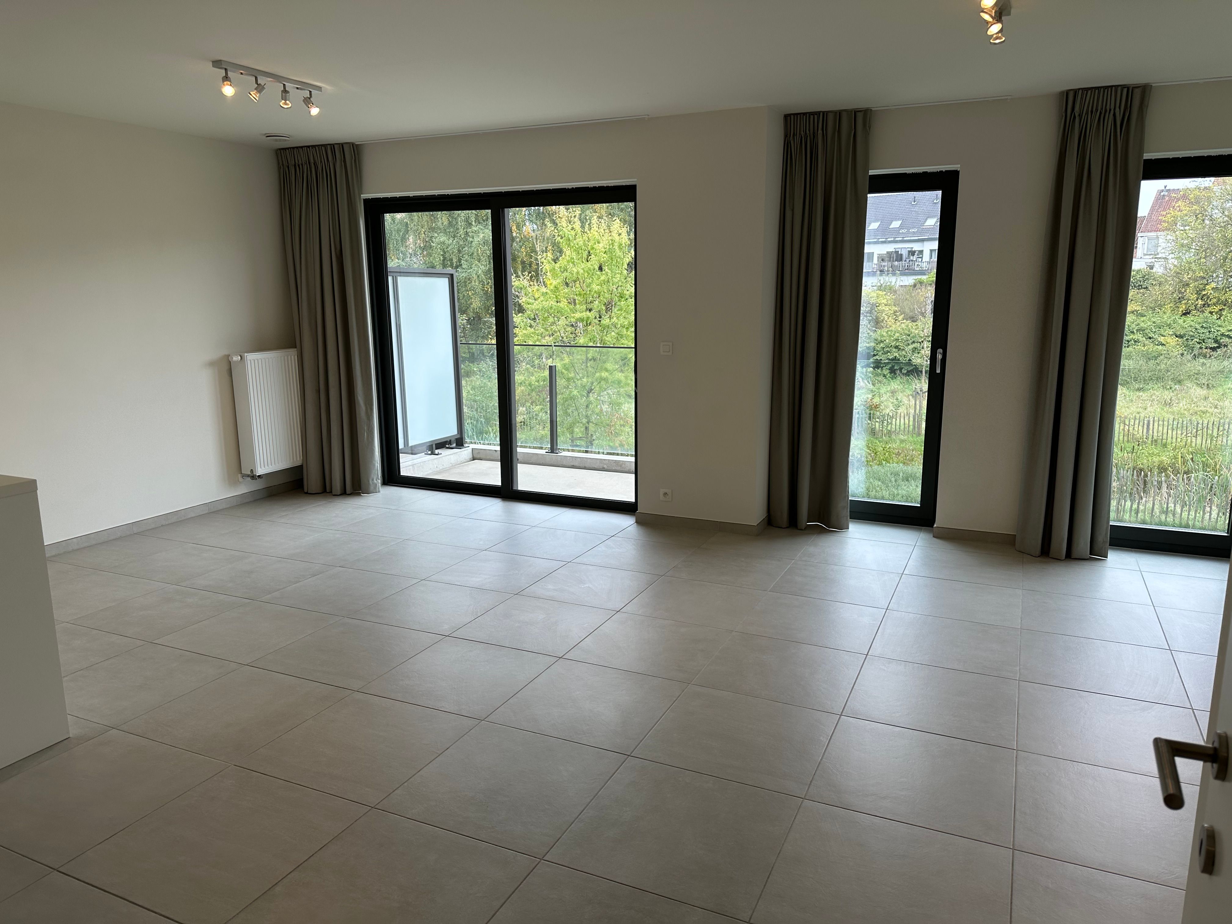 Te huur – Prachtig 2-slaapkamerappartement in Strombeek-Bever (Residentie Kloosterveld) foto 6