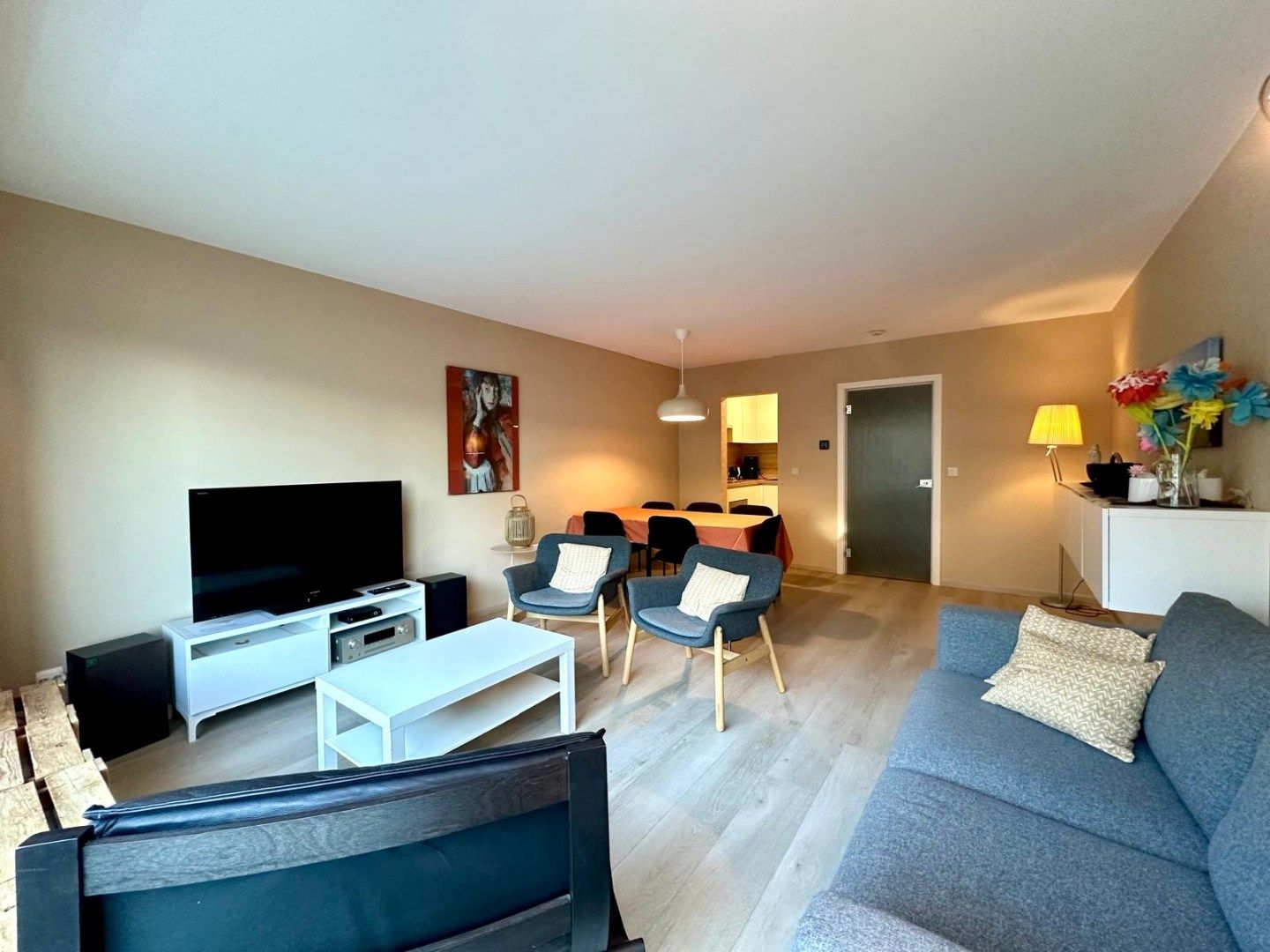 Gemeubeld 2-slaapkamerappartement op rustige ligging te Wenduine foto 2