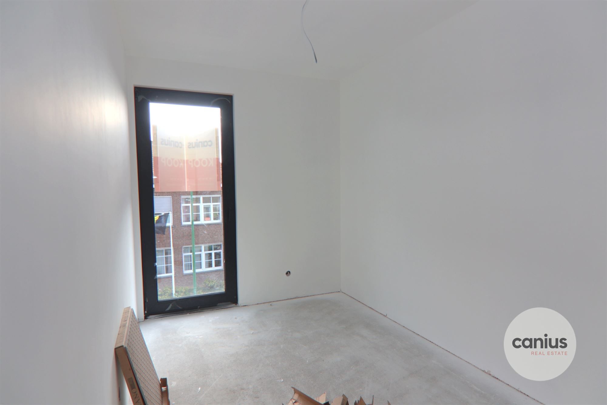 RUIM APPARTEMENT OP EEN GUNSTIGE LOCATIE  foto 6